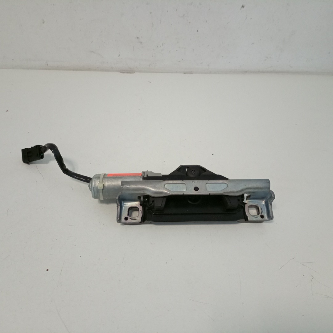 Motor de fecho da mala BMW X6 (E71, E72) | 07 - 14 Imagem-3