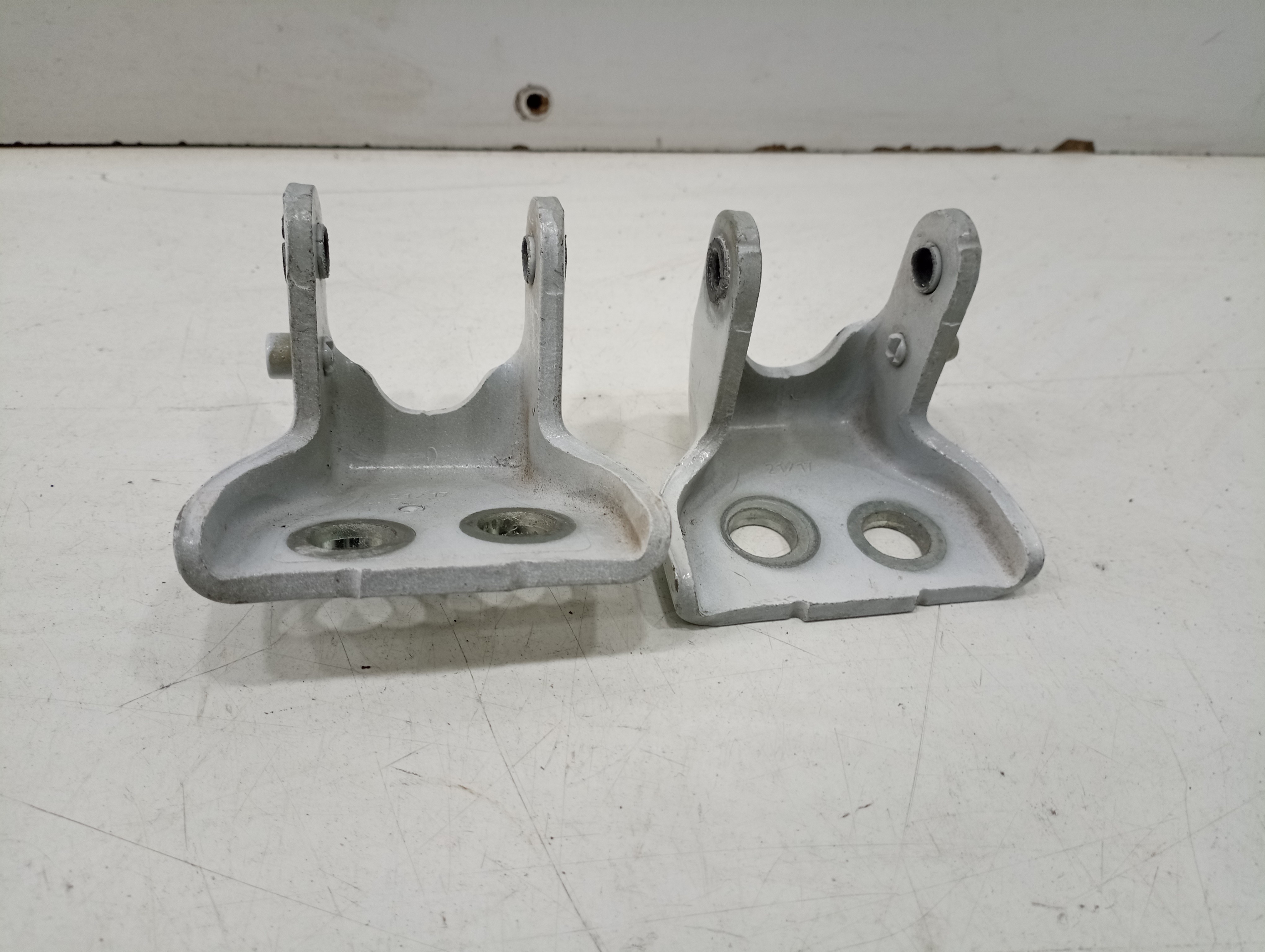Dobradiças da porta CITROEN BERLINGO (B9) | 08 - 