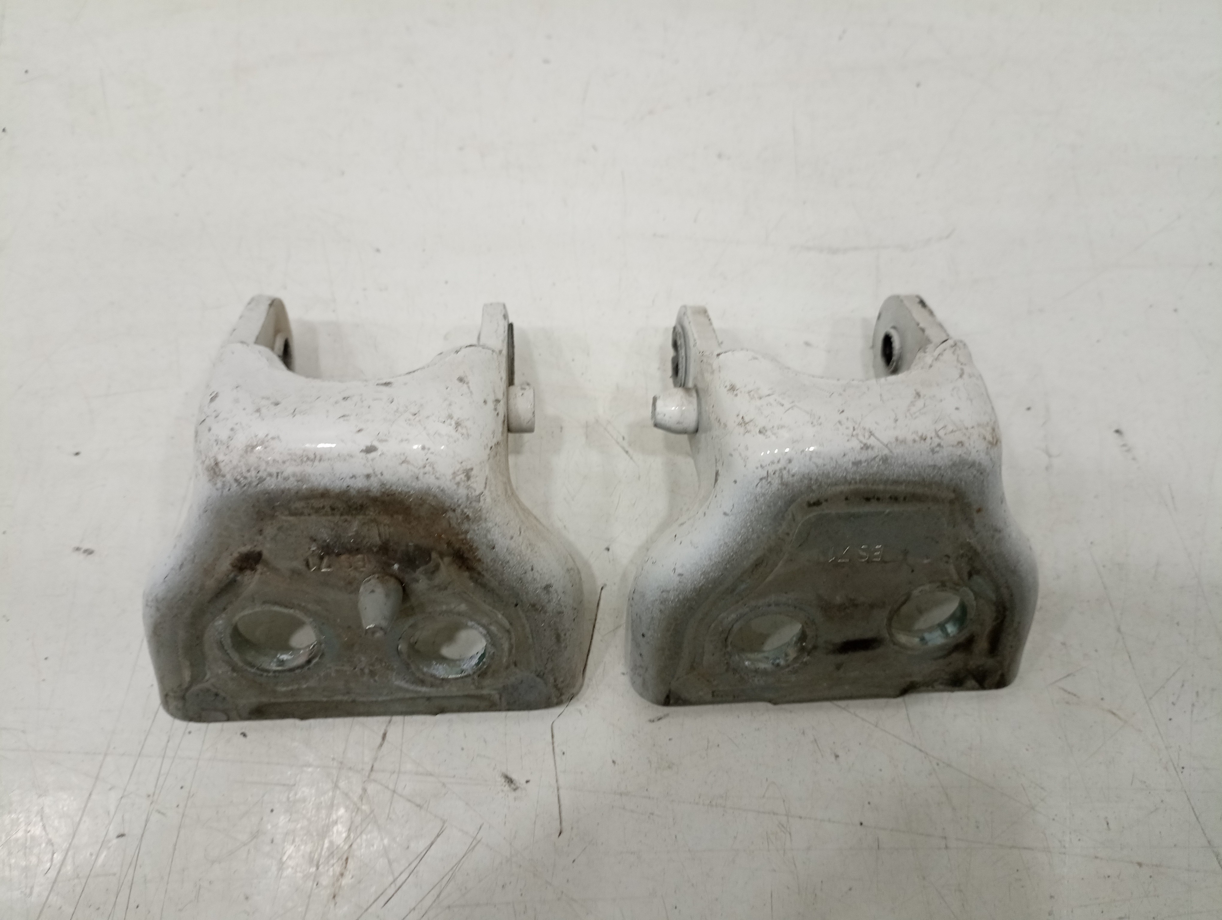 Dobradiças da porta CITROEN BERLINGO (B9) | 08 -  Imagem-1
