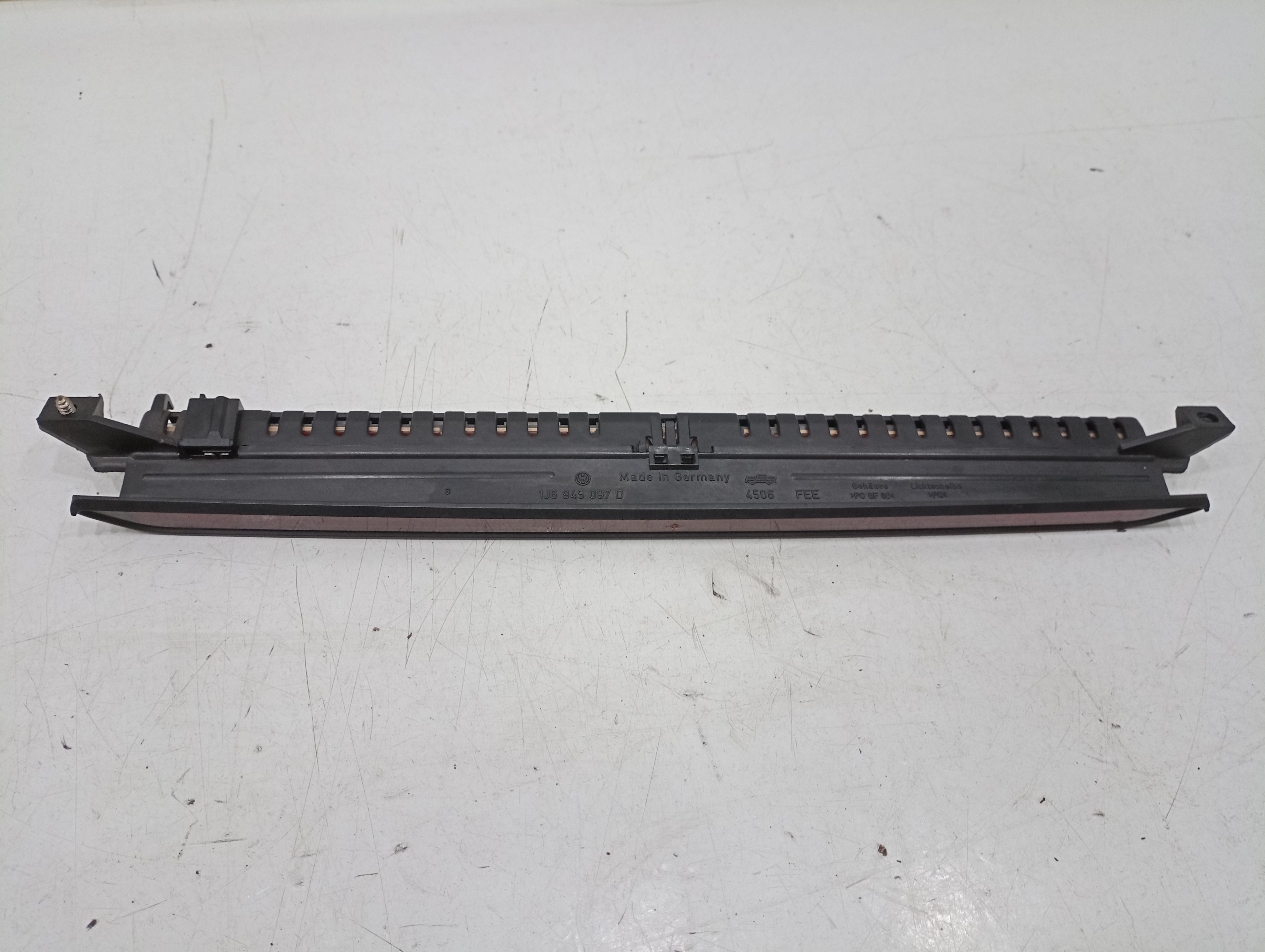 3º Stop VOLKSWAGEN GOLF IV (1J1) | 97 - 07 Imagem-2