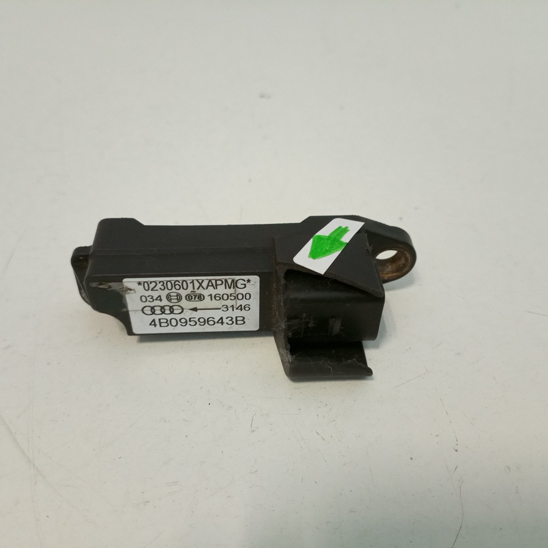 Sensor de airbag AUDI A6 (4B2, C5) | 97 - 05 Imagem-4