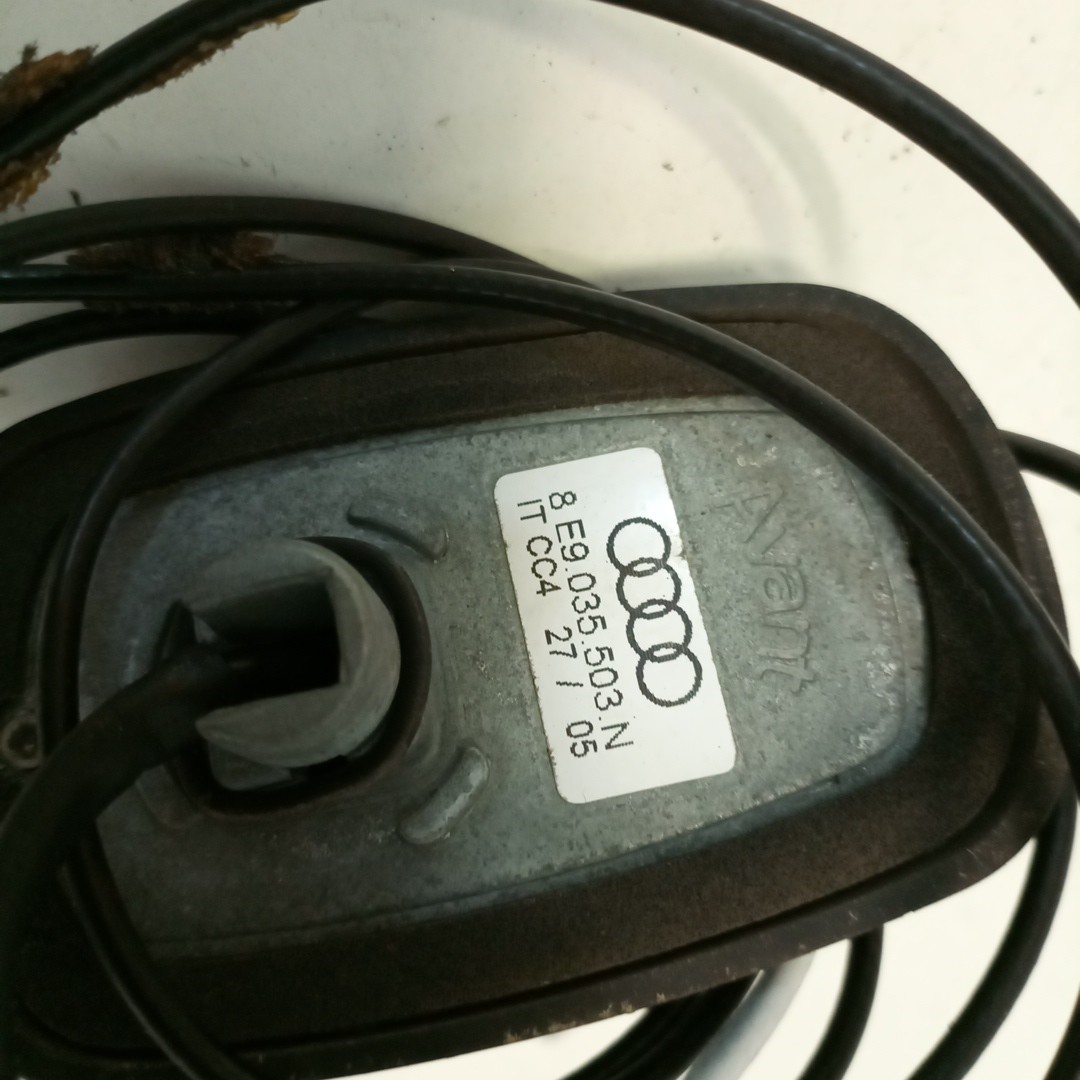 Antena de teto AUDI A4 (8EC, B7) | 04 - 08 Imagem-2