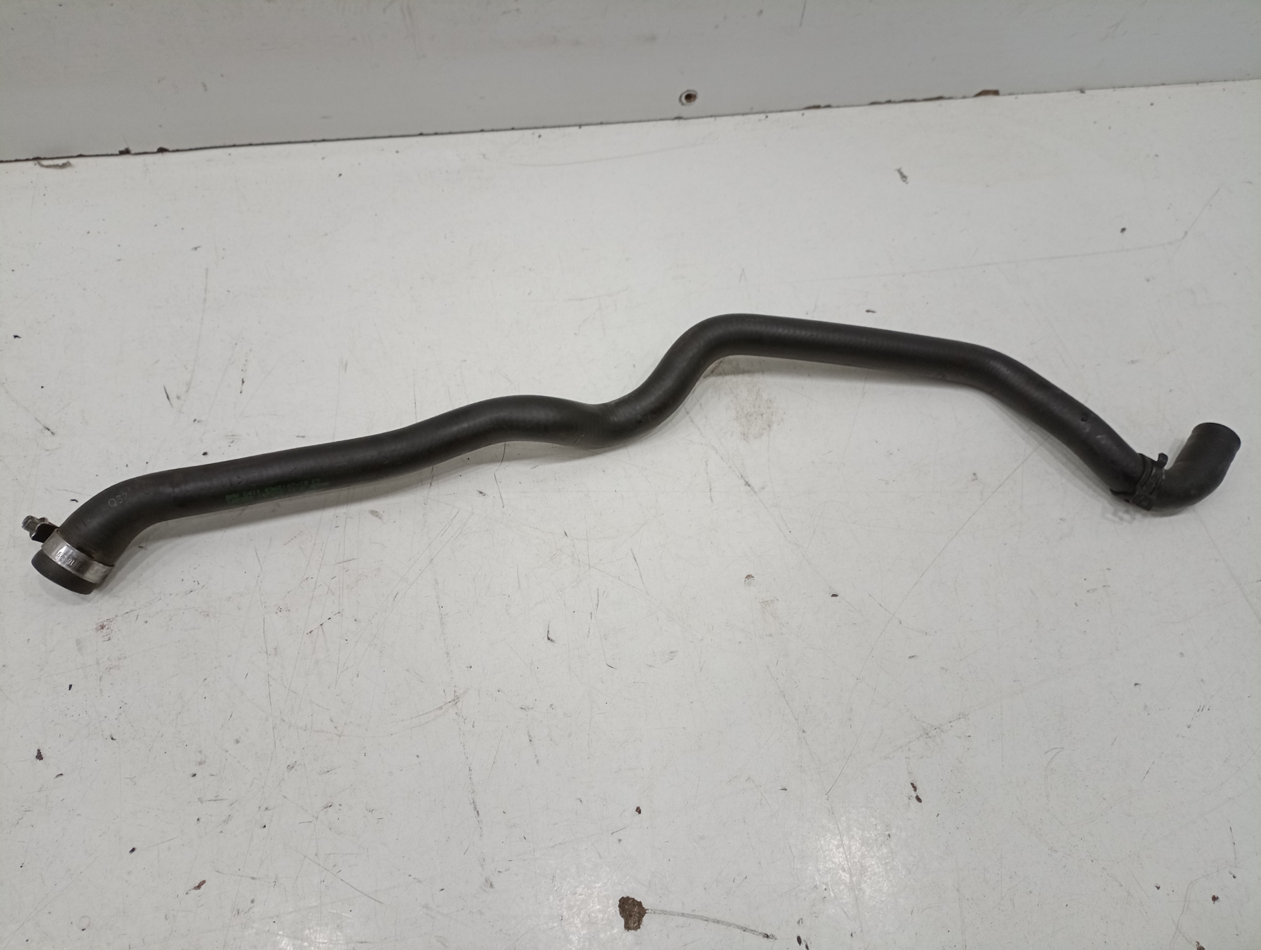Tubo de Água BMW X6 (E71, E72) | 07 - 14 Imagem-2