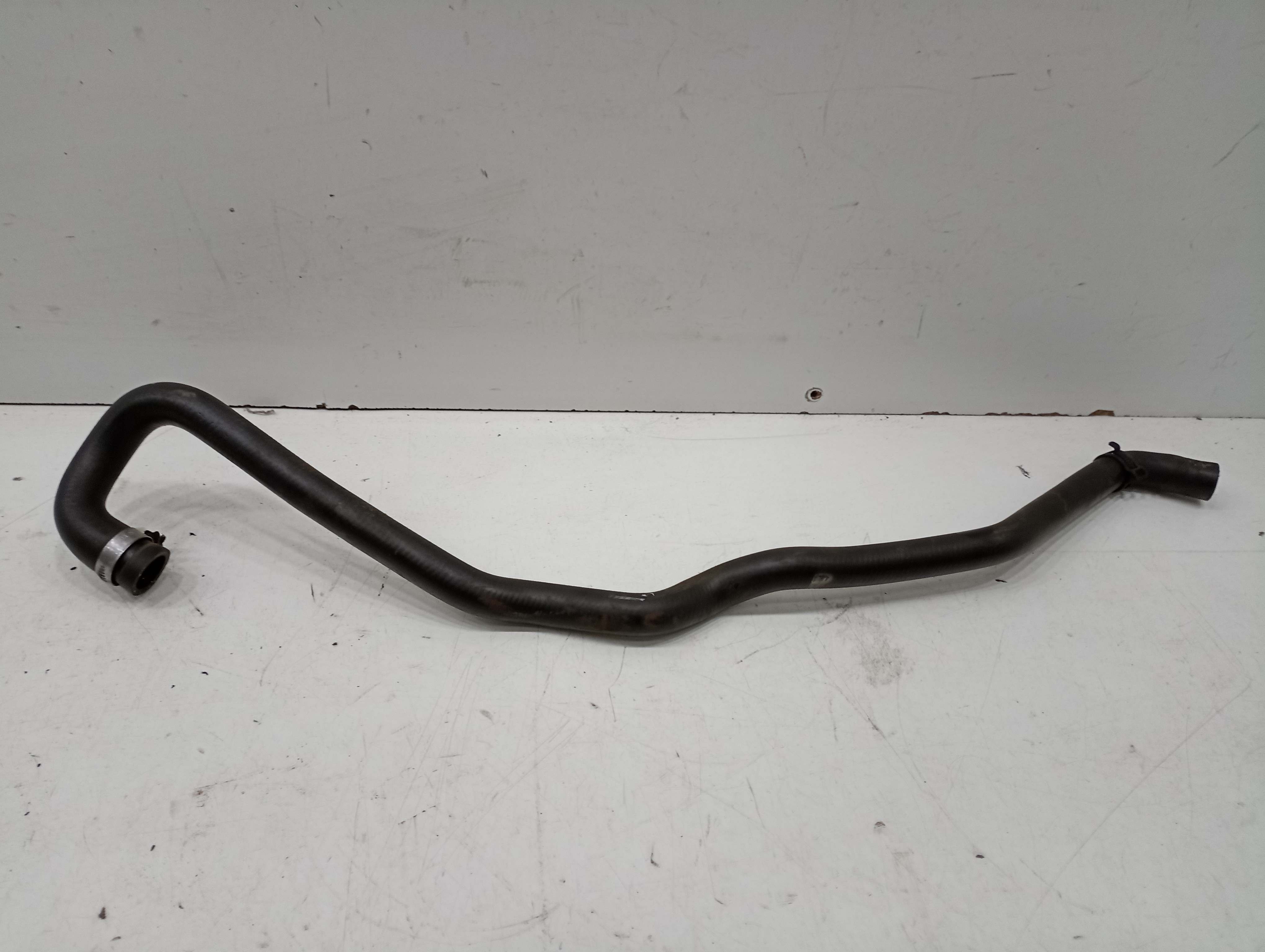 Tubo de Água BMW X6 (E71, E72) | 07 - 14