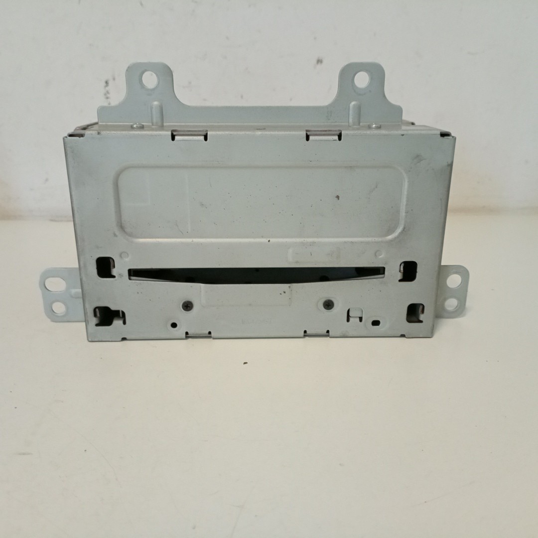 Auto-Rádio CHEVROLET ORLANDO (J309) | 10 - 