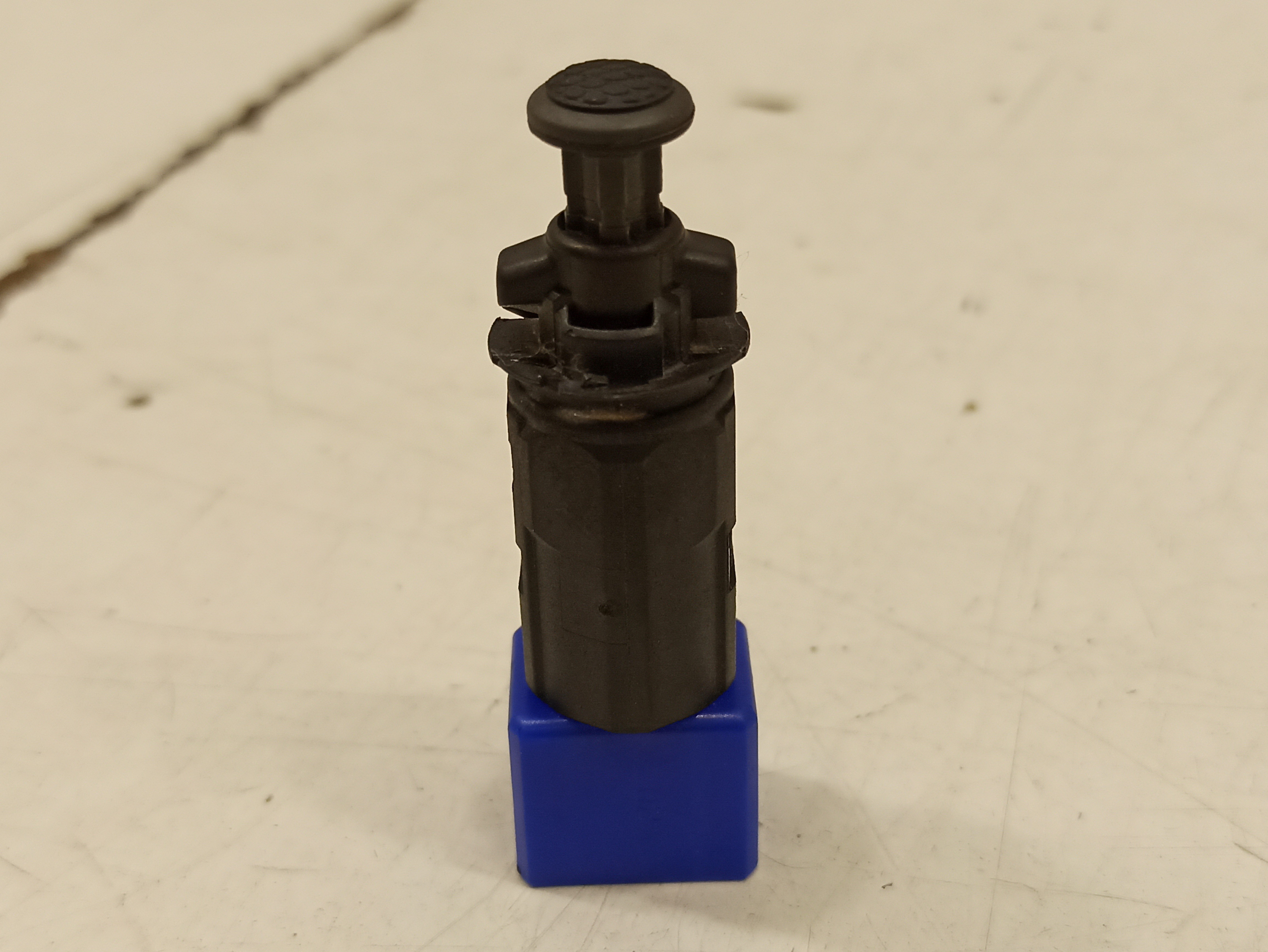 Sensor do pedal de embraiagem RENAULT LAGUNA II Grandtour (KG0/1_) | 01 - 07 Imagem-1