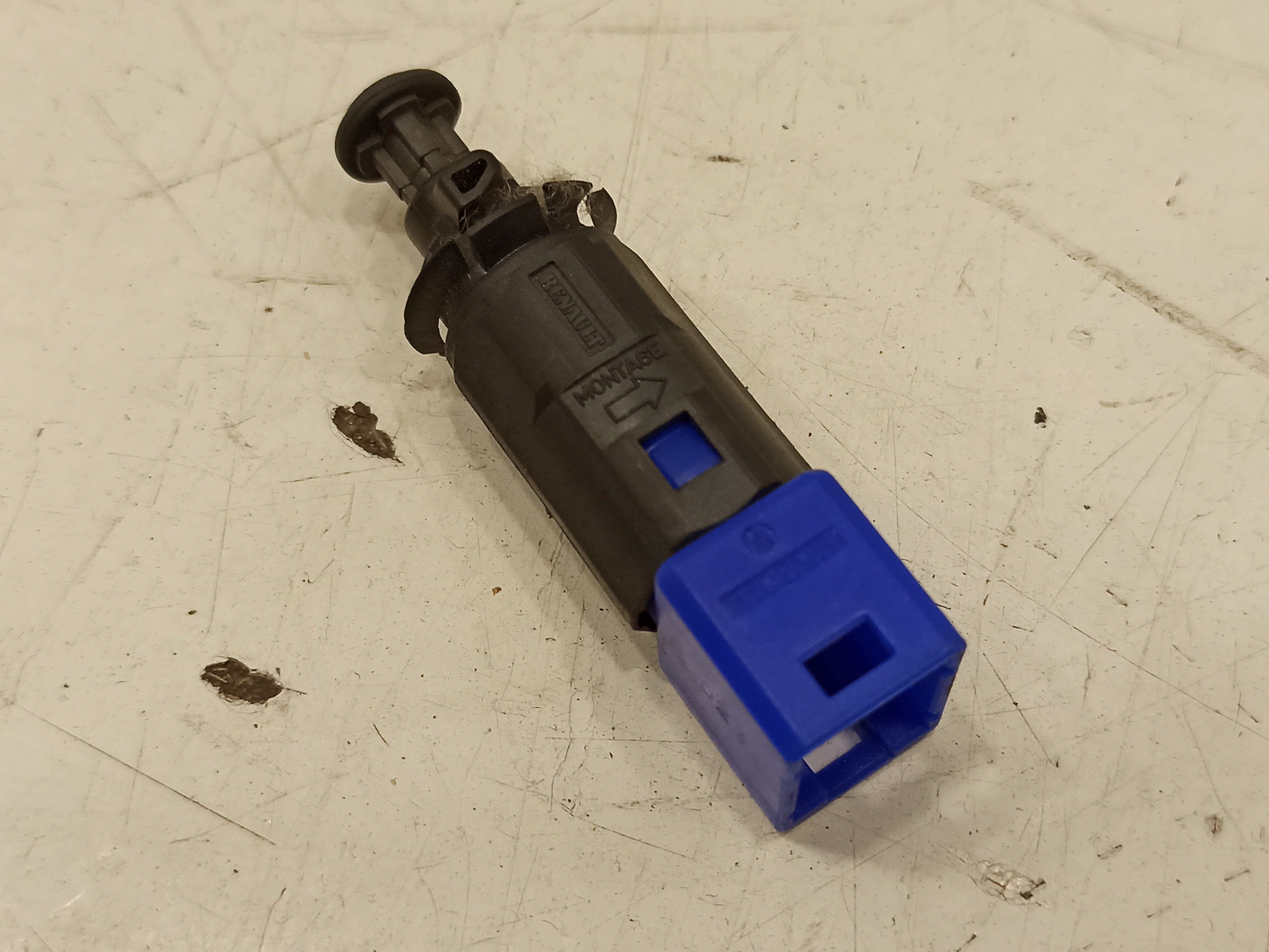 Sensor do pedal de embraiagem RENAULT LAGUNA II Grandtour (KG0/1_) | 01 - 07 Imagem-3