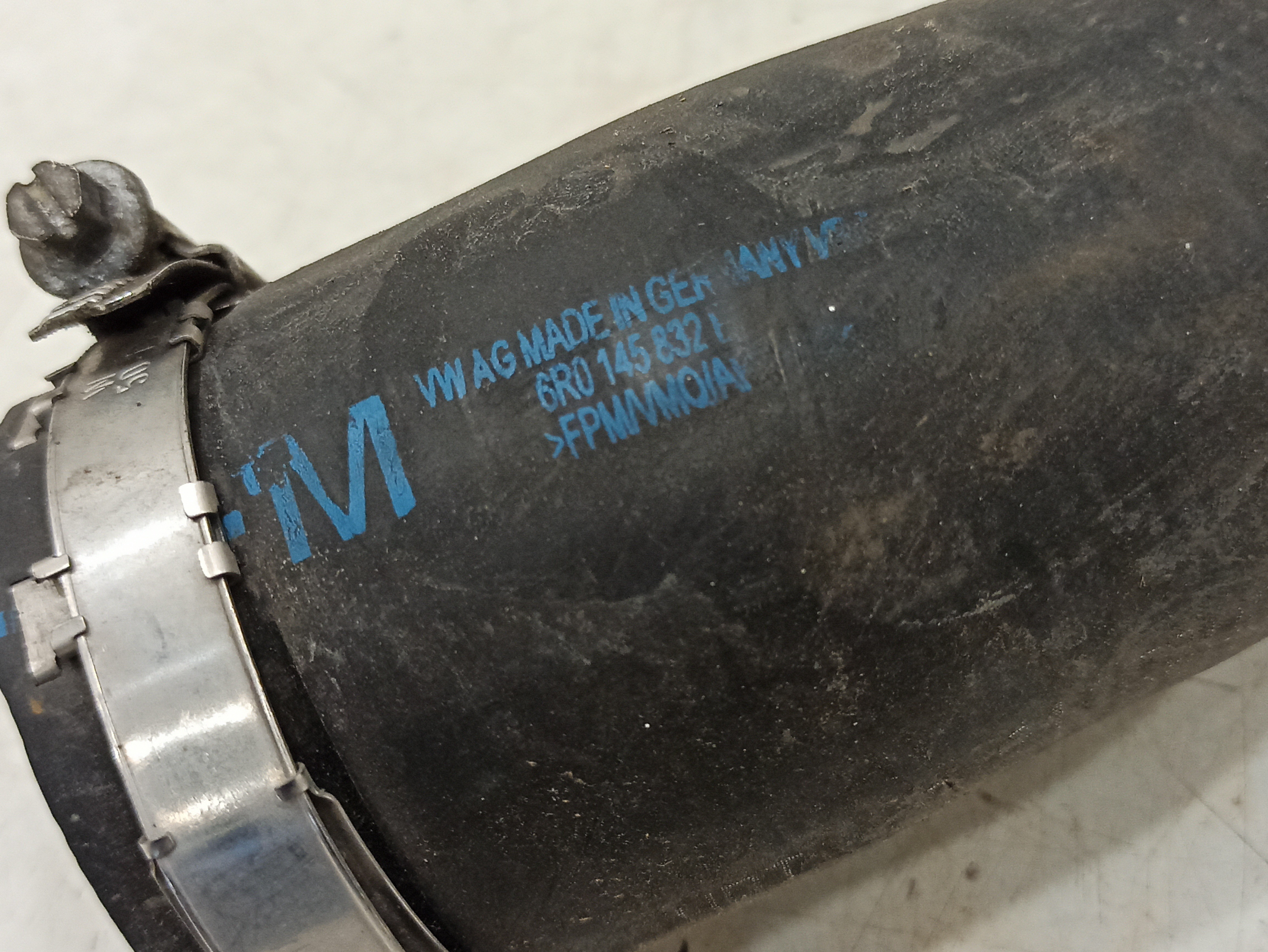Tubagem do Intercooler VOLKSWAGEN POLO (6R1, 6C1) | 09 -  Imagem-1