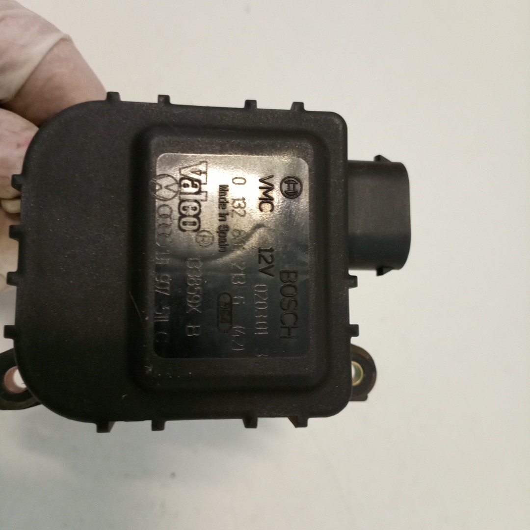 Motor de válvula de aquecimento VOLKSWAGEN GOLF IV (1J1) | 97 - 07 Imagem-2