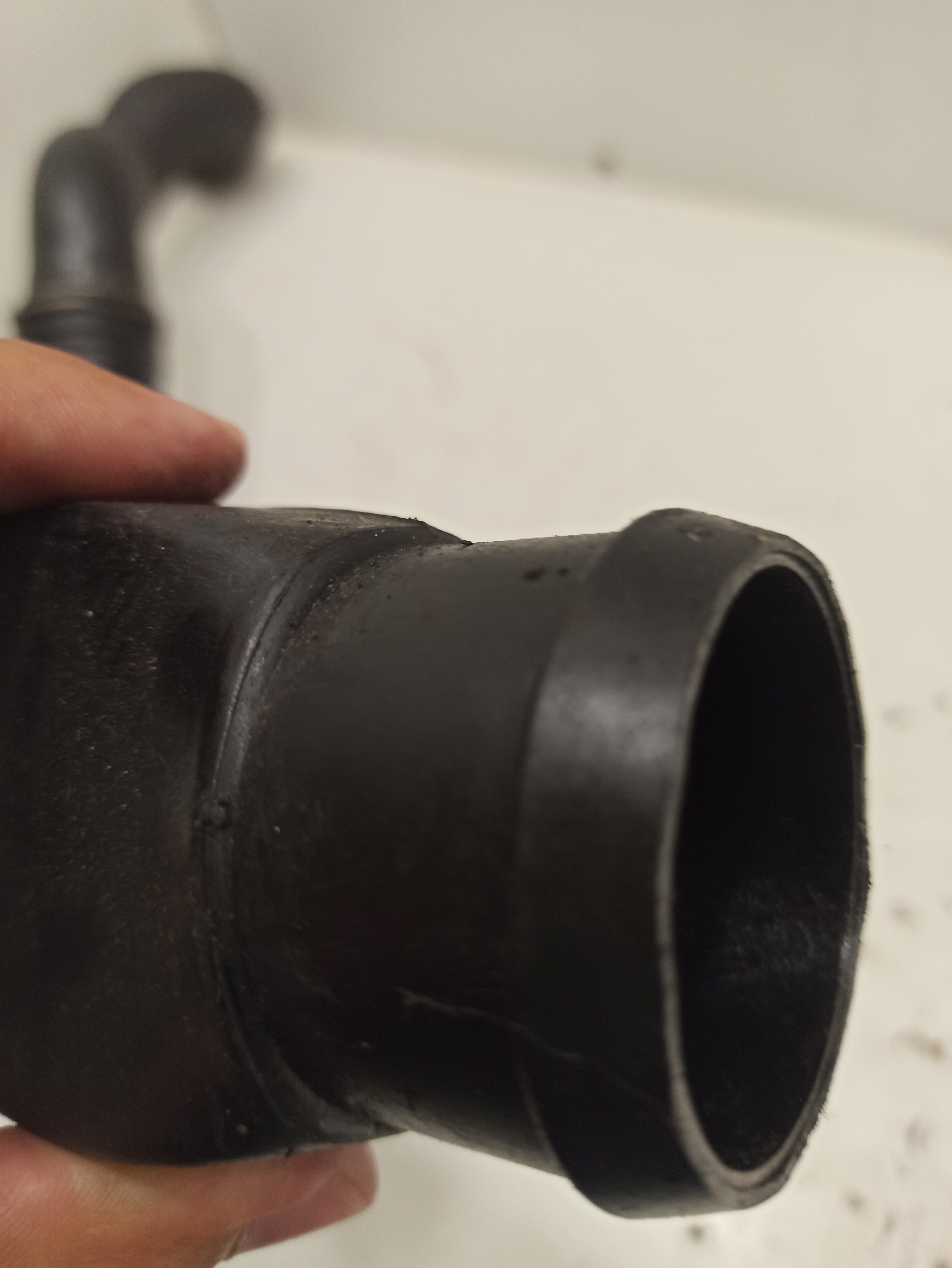 Tubagem do Intercooler AUDI A4 Avant (8ED, B7) | 04 - 08 Imagem-11