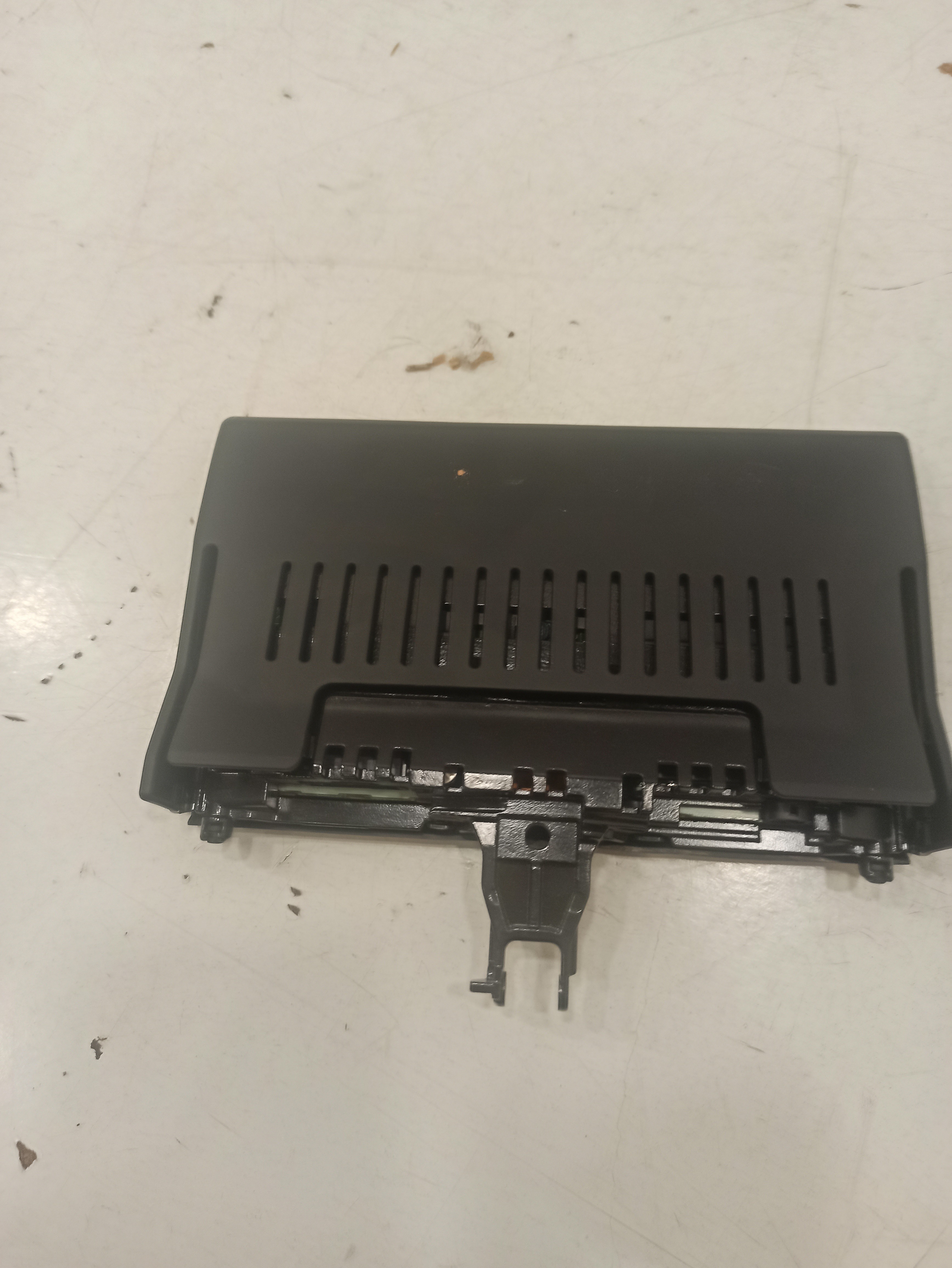 Display AUDI A6 (4G2, 4GC, C7) | 10 - 18 Imagem-1