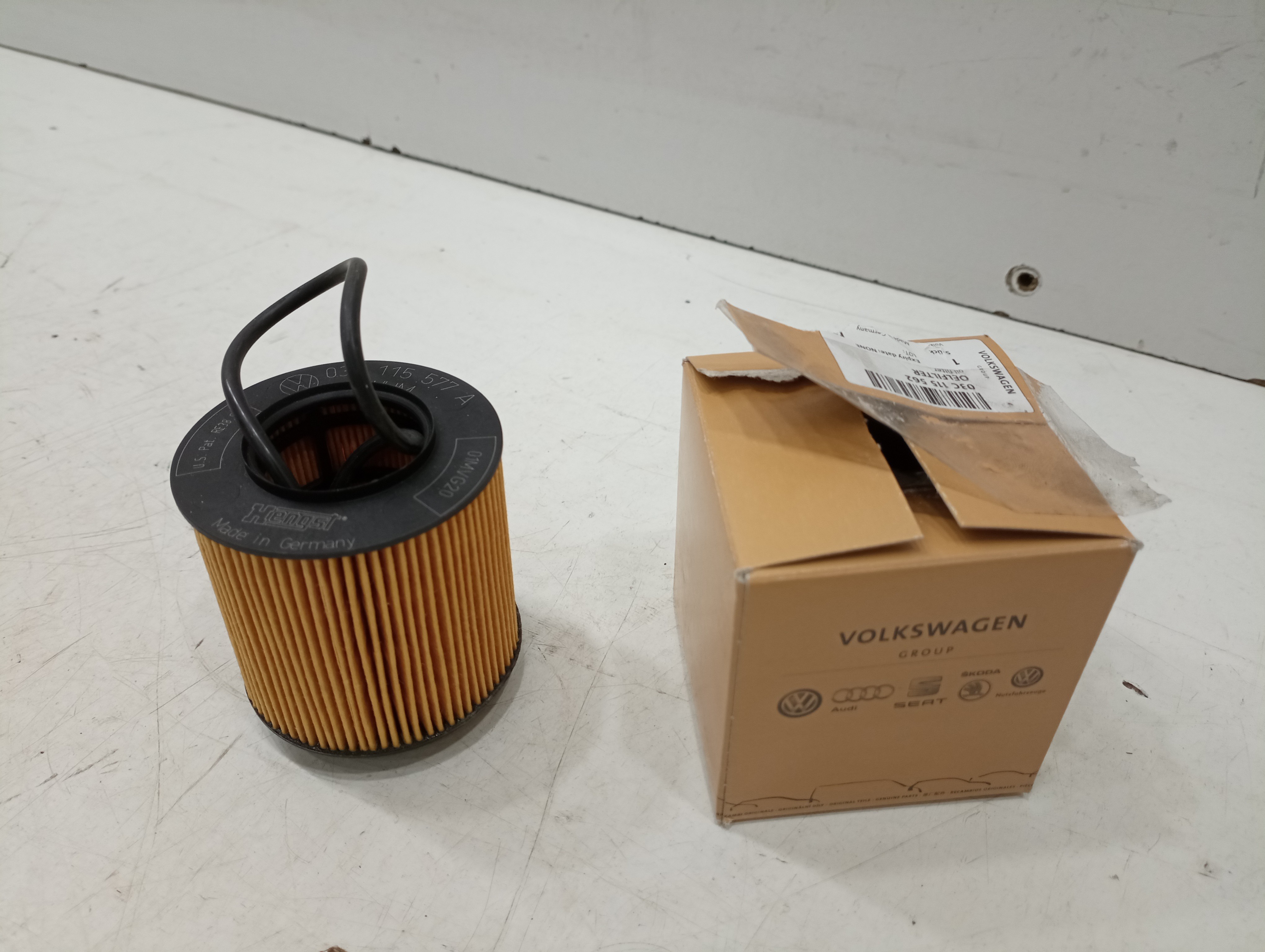 Filtro de óleo VOLKSWAGEN GOLF III Variant (1H5) | 93 - 99