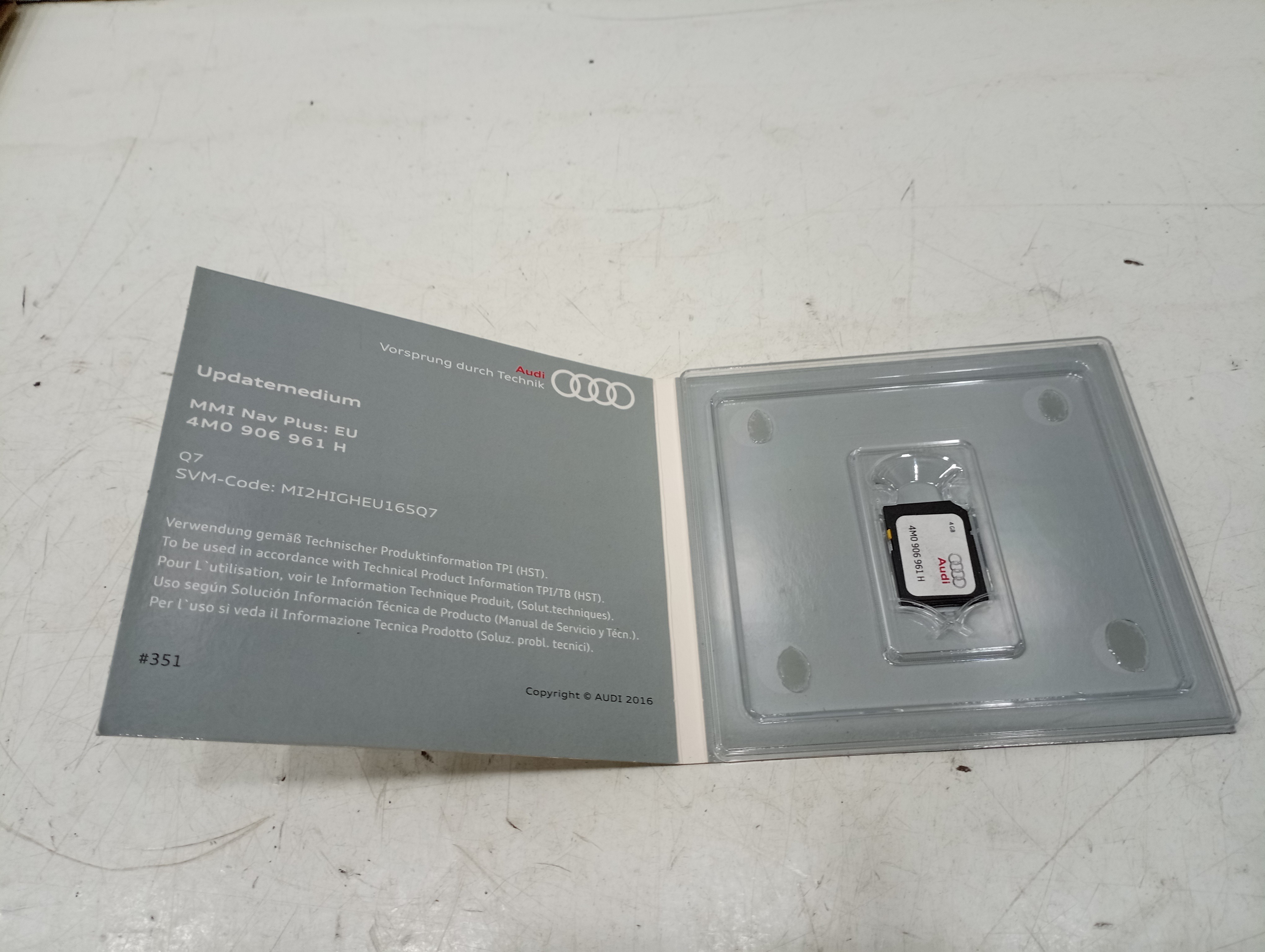 Cartão de memória/ SD AUDI Q7 (4MB, 4MG) | 15 - 