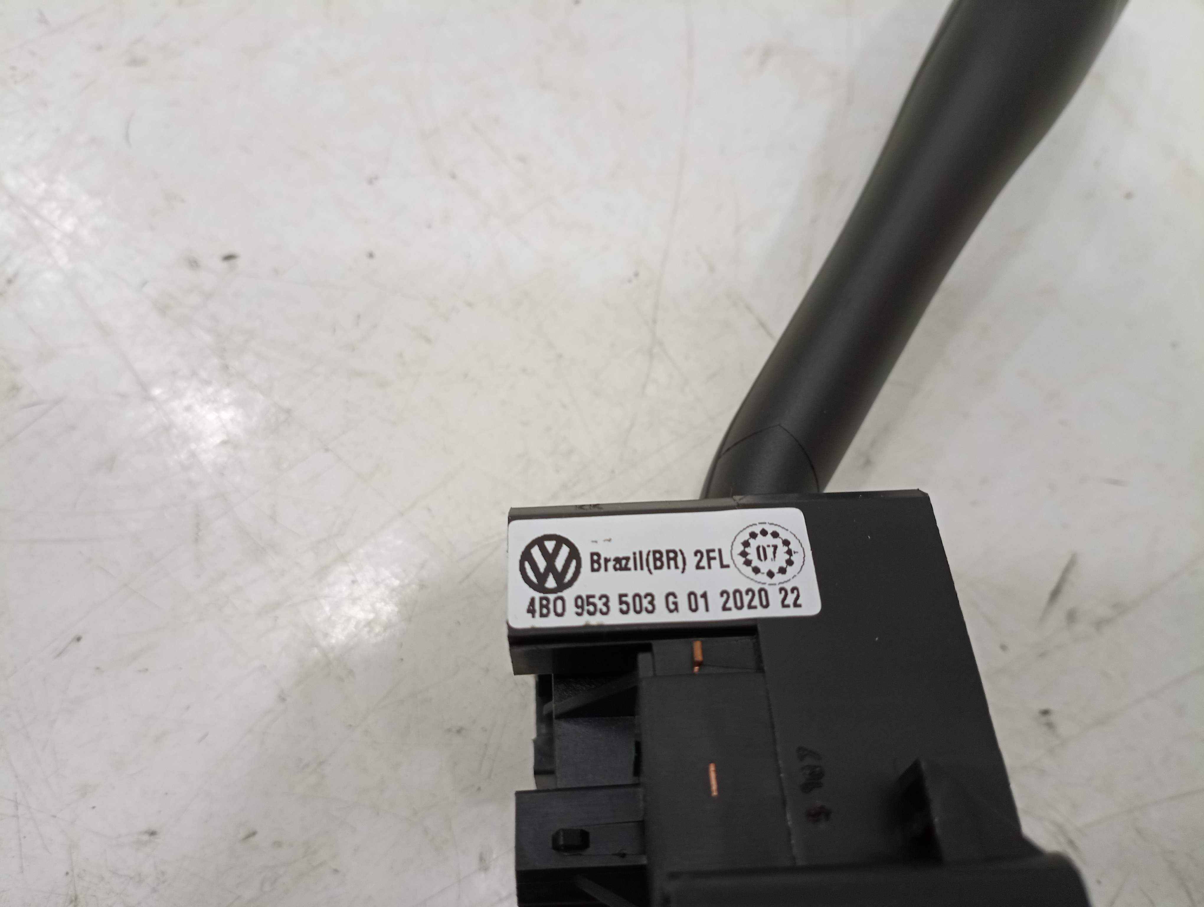 Comutador de limpa-para-brisas VOLKSWAGEN GOLF IV (1J1) | 97 - 07 Imagem-1