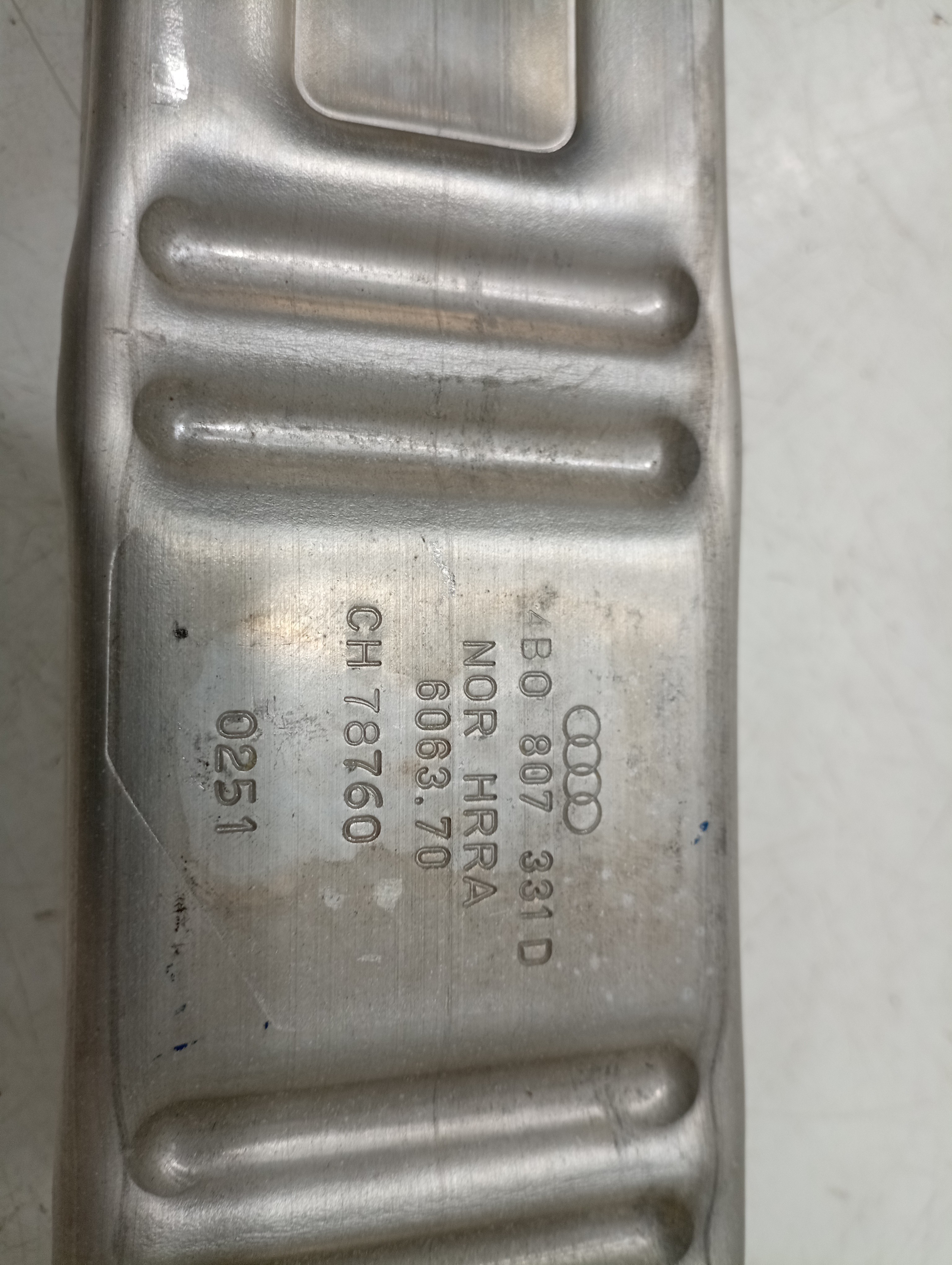 Suporte de para-choques AUDI A6 Avant (4B5, C5) | 97 - 05 Imagem-1