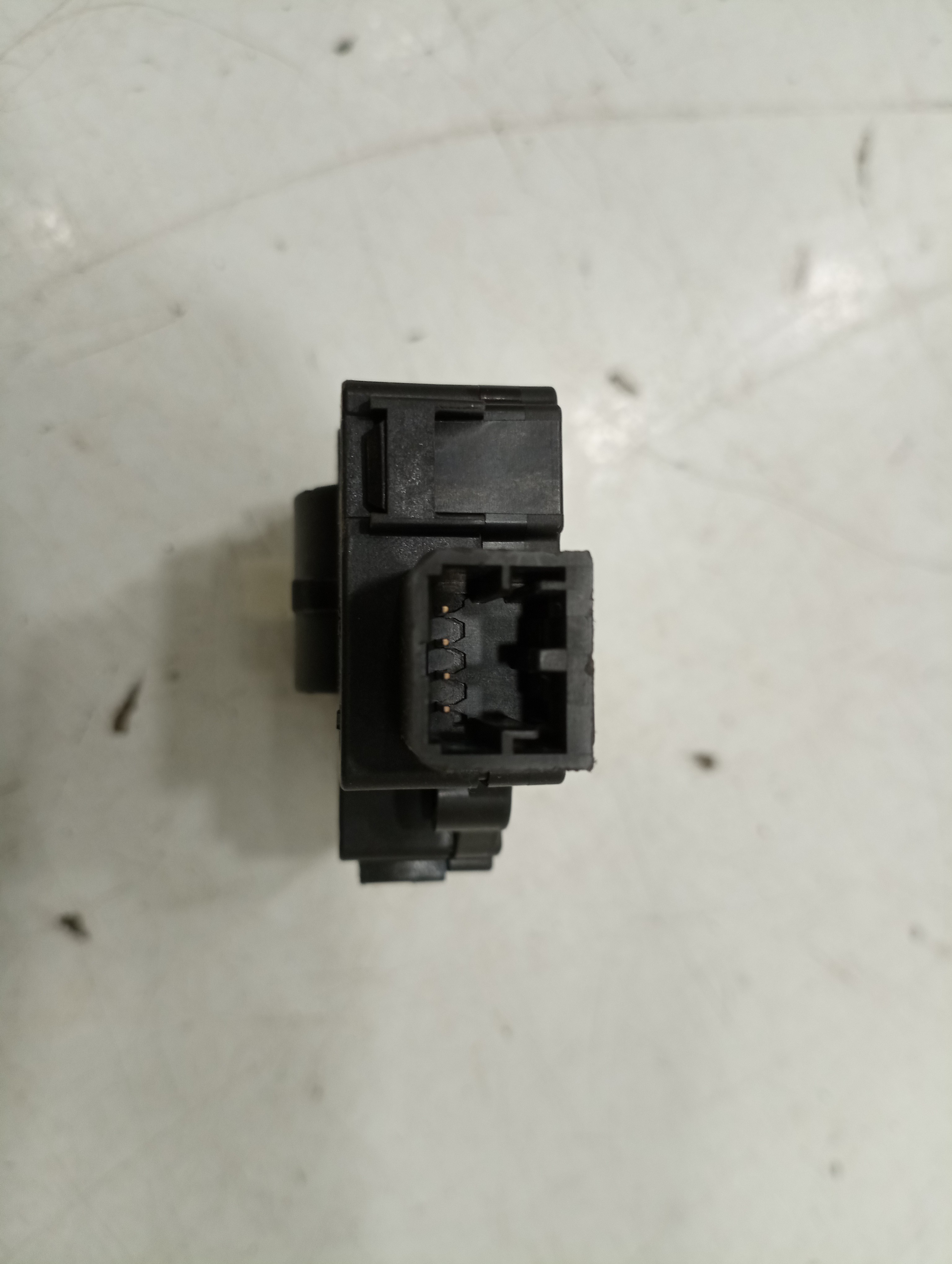 Unidade de control AUDI A4 (8K2, B8) | 07 - 15 Imagem-2