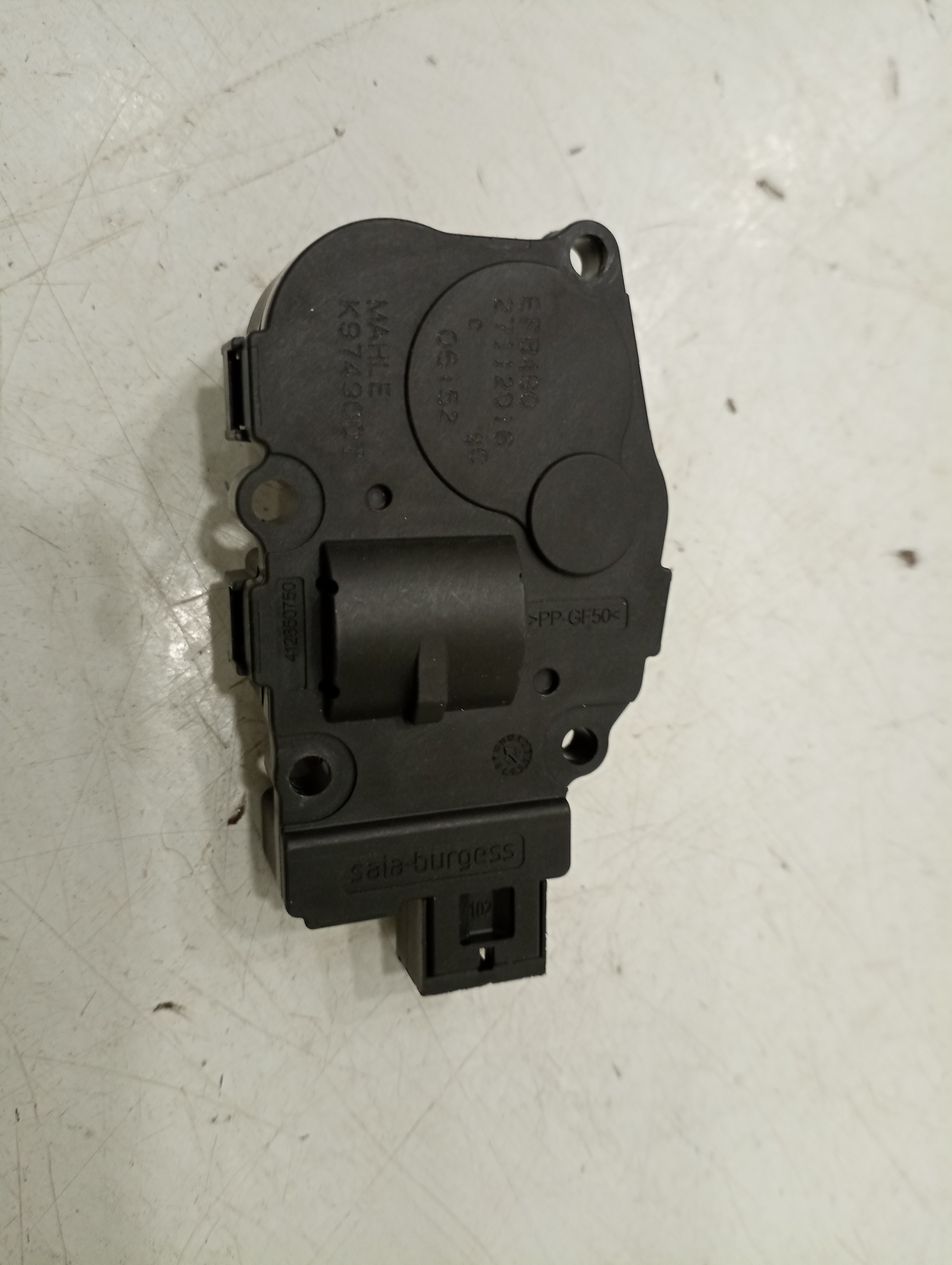 Unidade de control AUDI A4 (8K2, B8) | 07 - 15 Imagem-4
