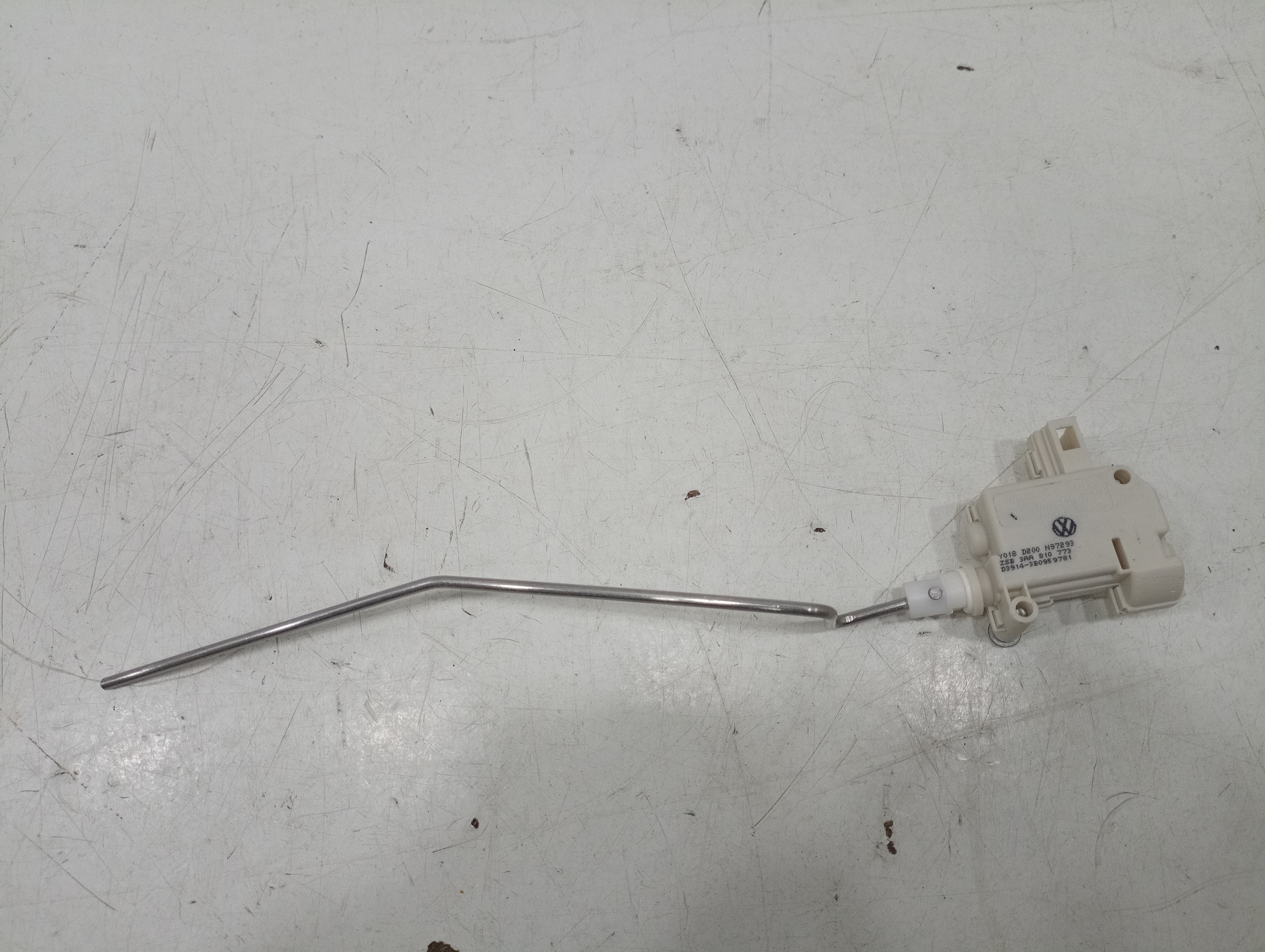 Fecho de deposito de combustível VOLKSWAGEN PASSAT Variant (365) | 10 - 15 Imagem-4