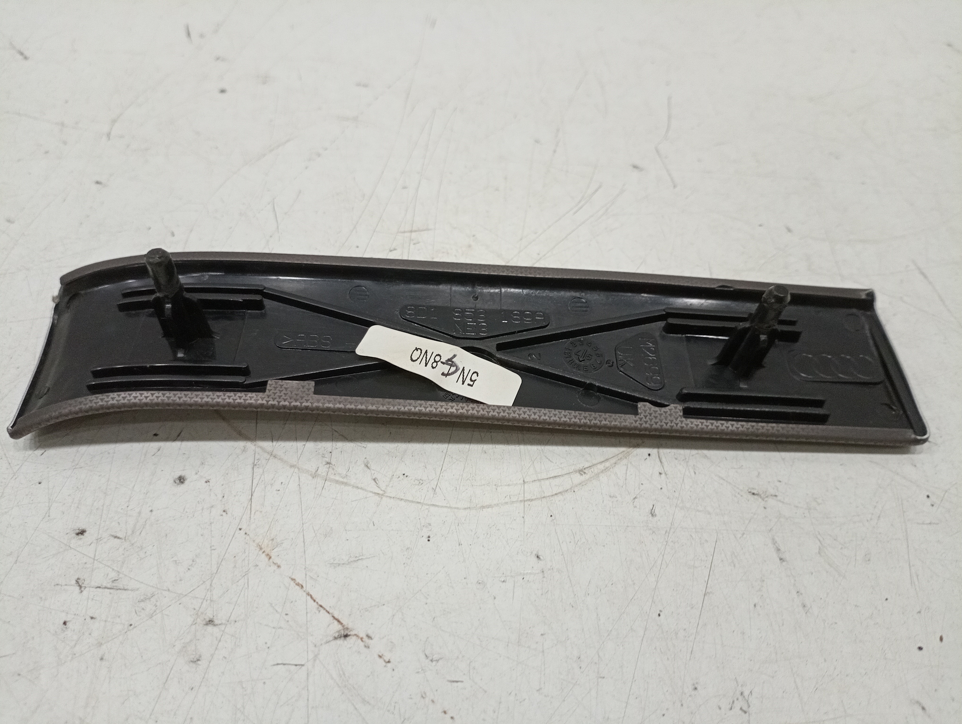 Friso do Tablier AUDI A4 (8D2, B5) | 94 - 01 Imagem-1