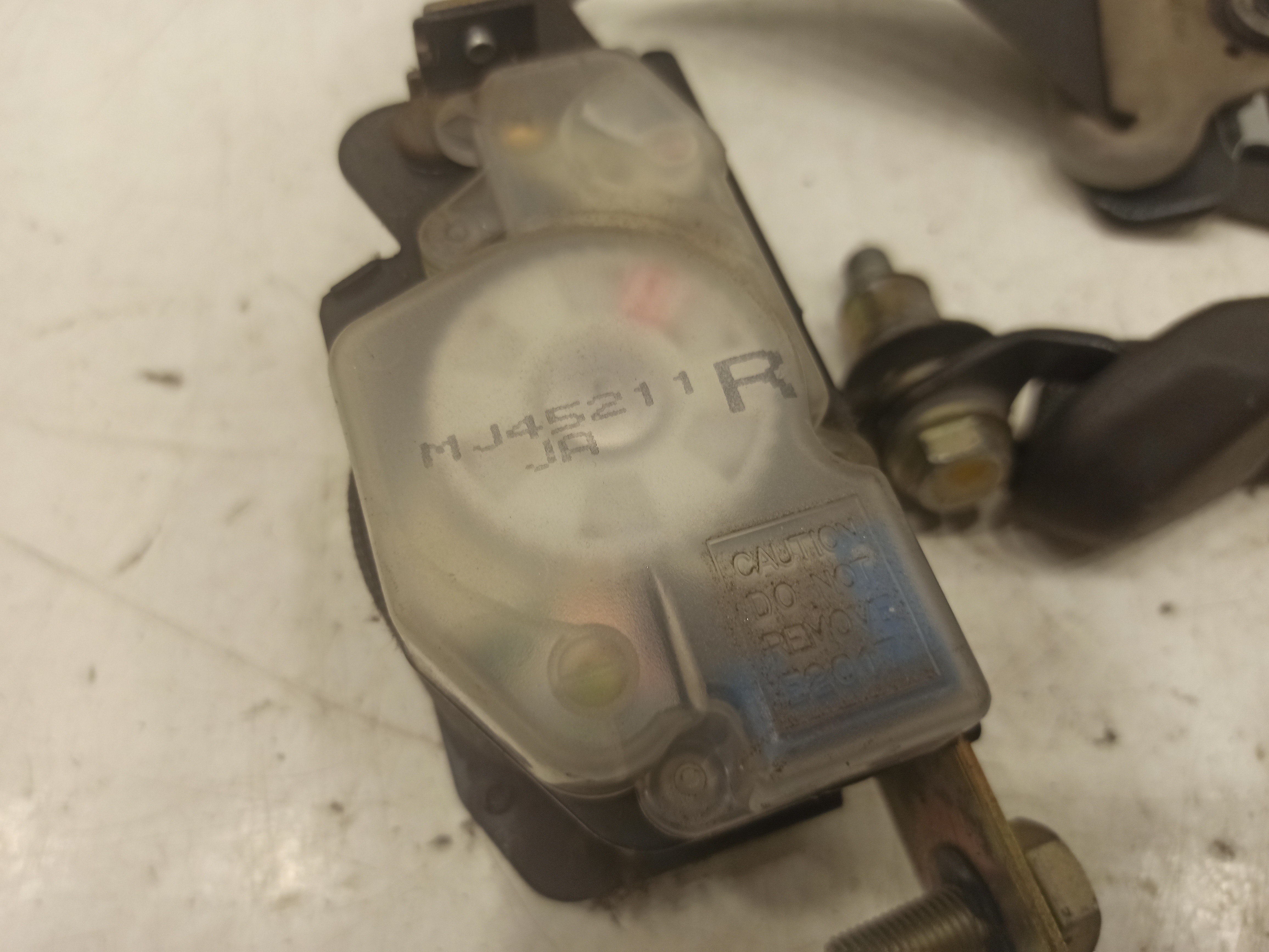 Cinto Frente Direito HONDA CIVIC VI Fastback (MA, MB) | 94 - 01 Imagem-1