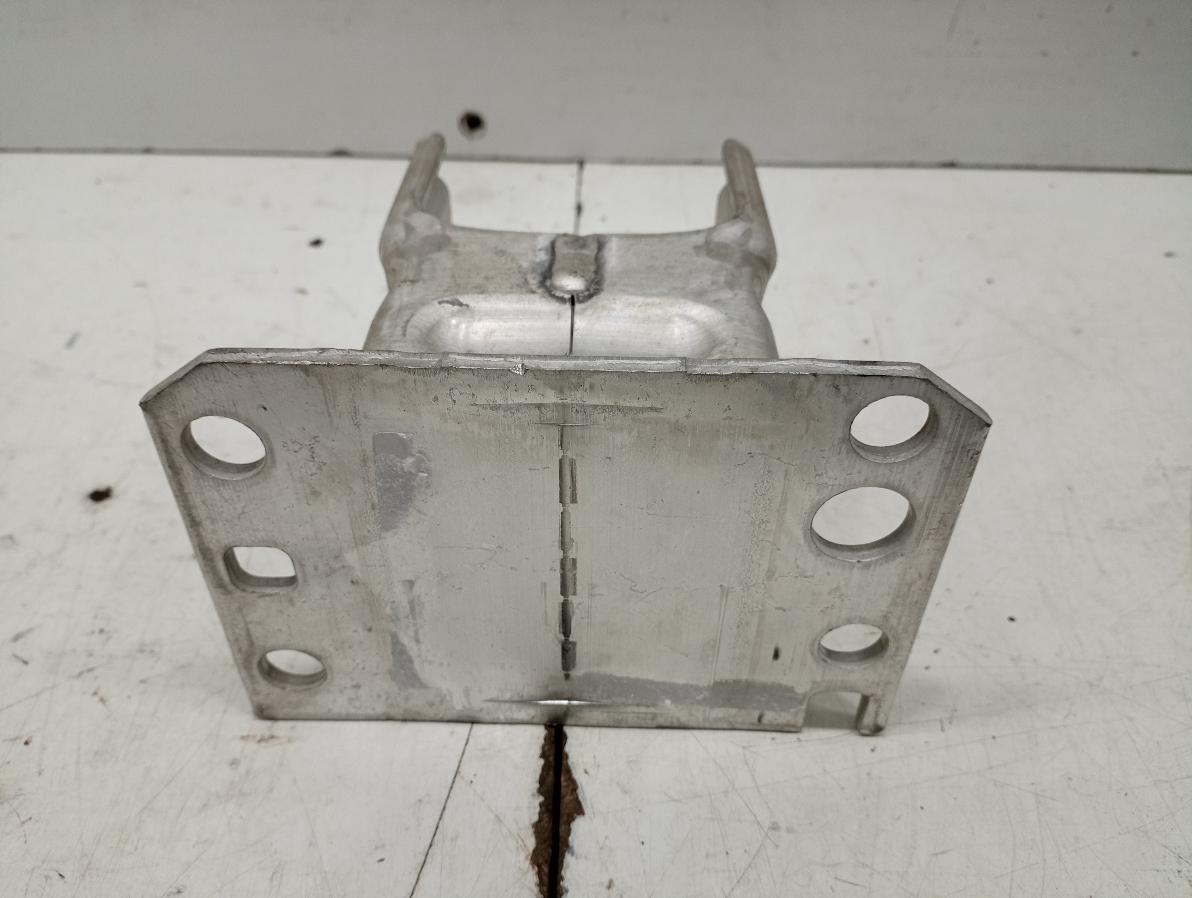 Reforço do para-choques Frente AUDI A8 (4E2, 4E8) | 02 - 10