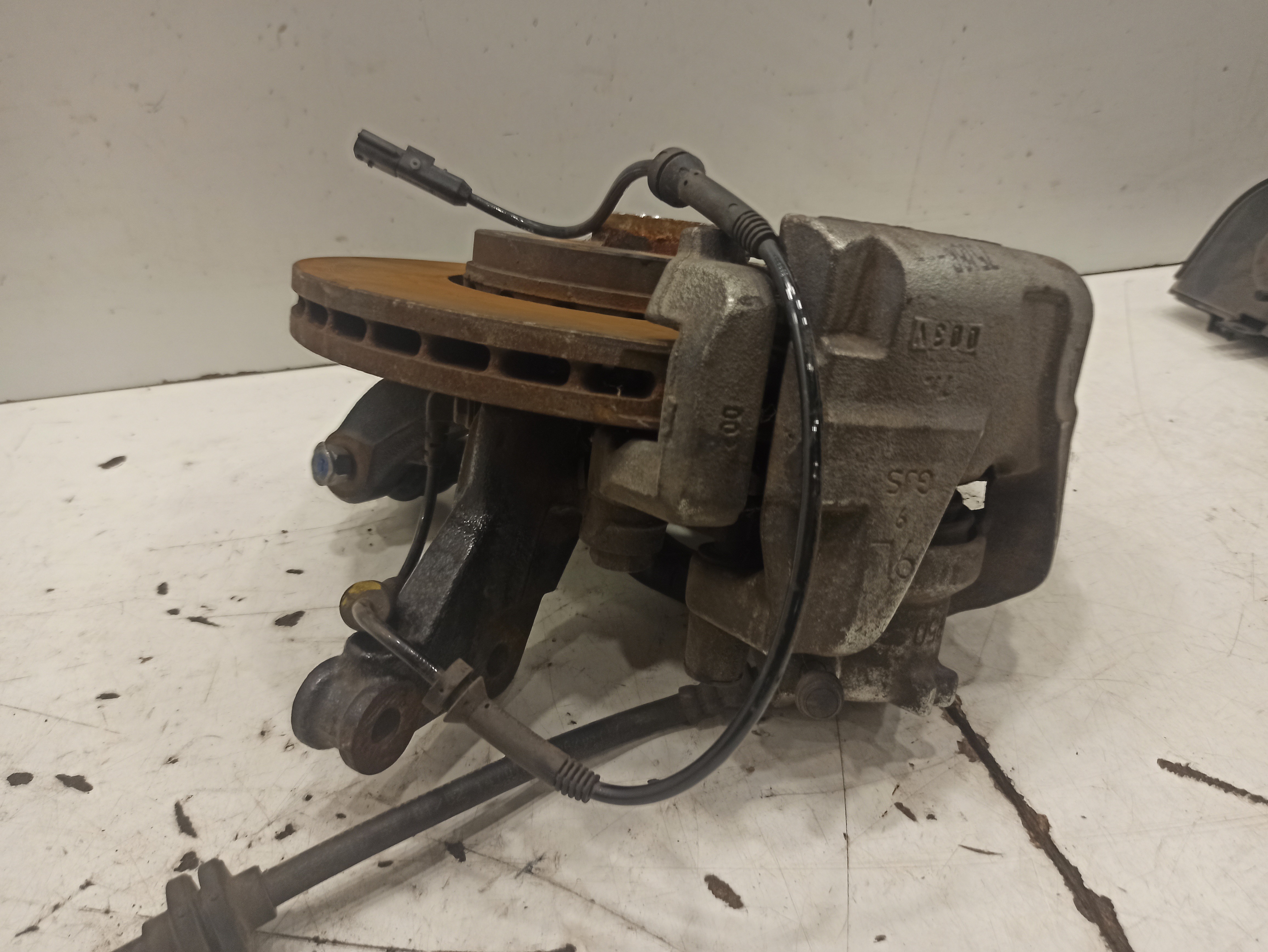 Manga de Eixo Frente Esquerda RENAULT CAPTUR I (J5_, H5_) | 13 -  Imagem-2