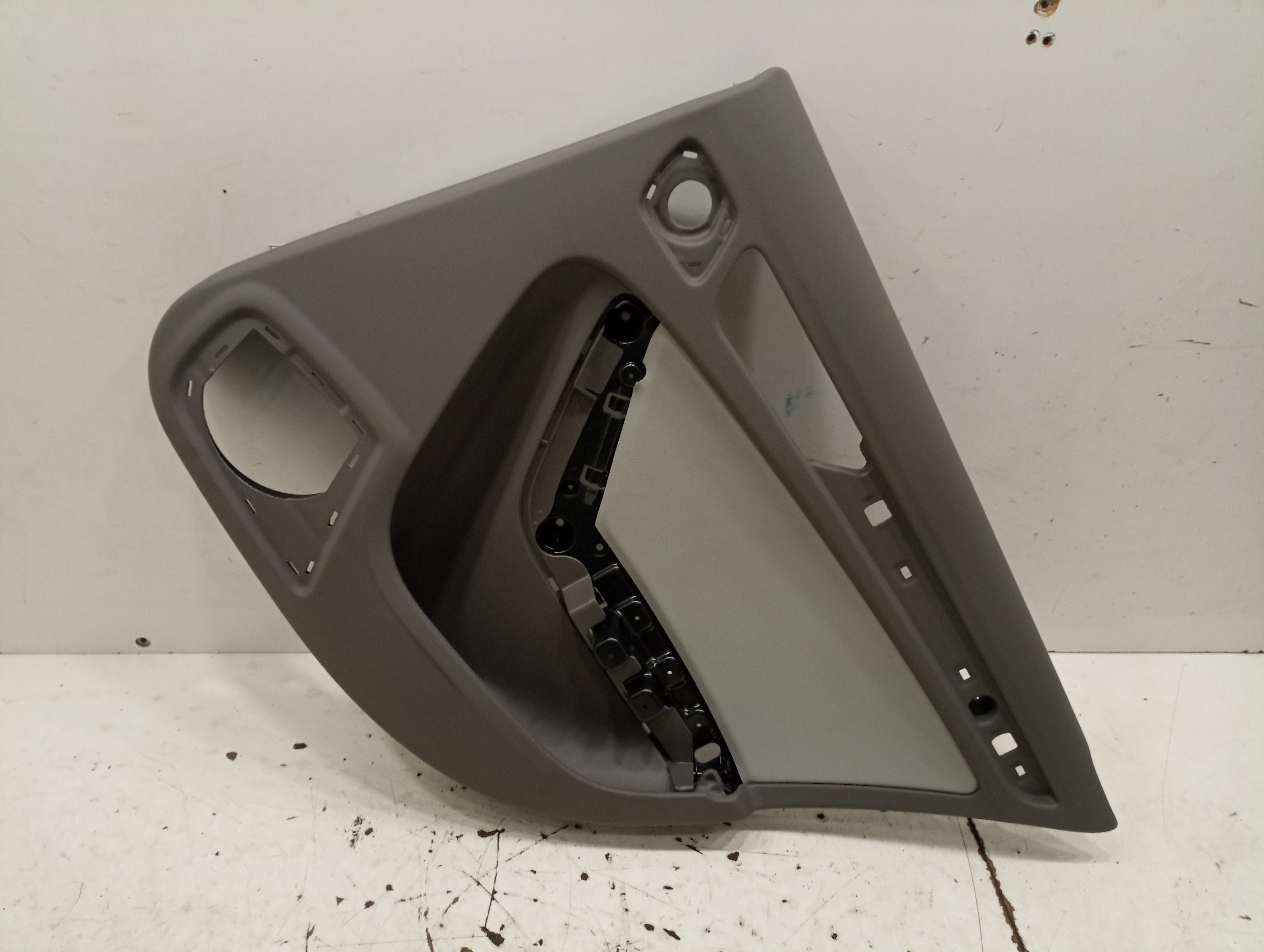 Quartela de porta trás direita AUDI A4 (8K2, B8) | 07 - 15 Imagem-2