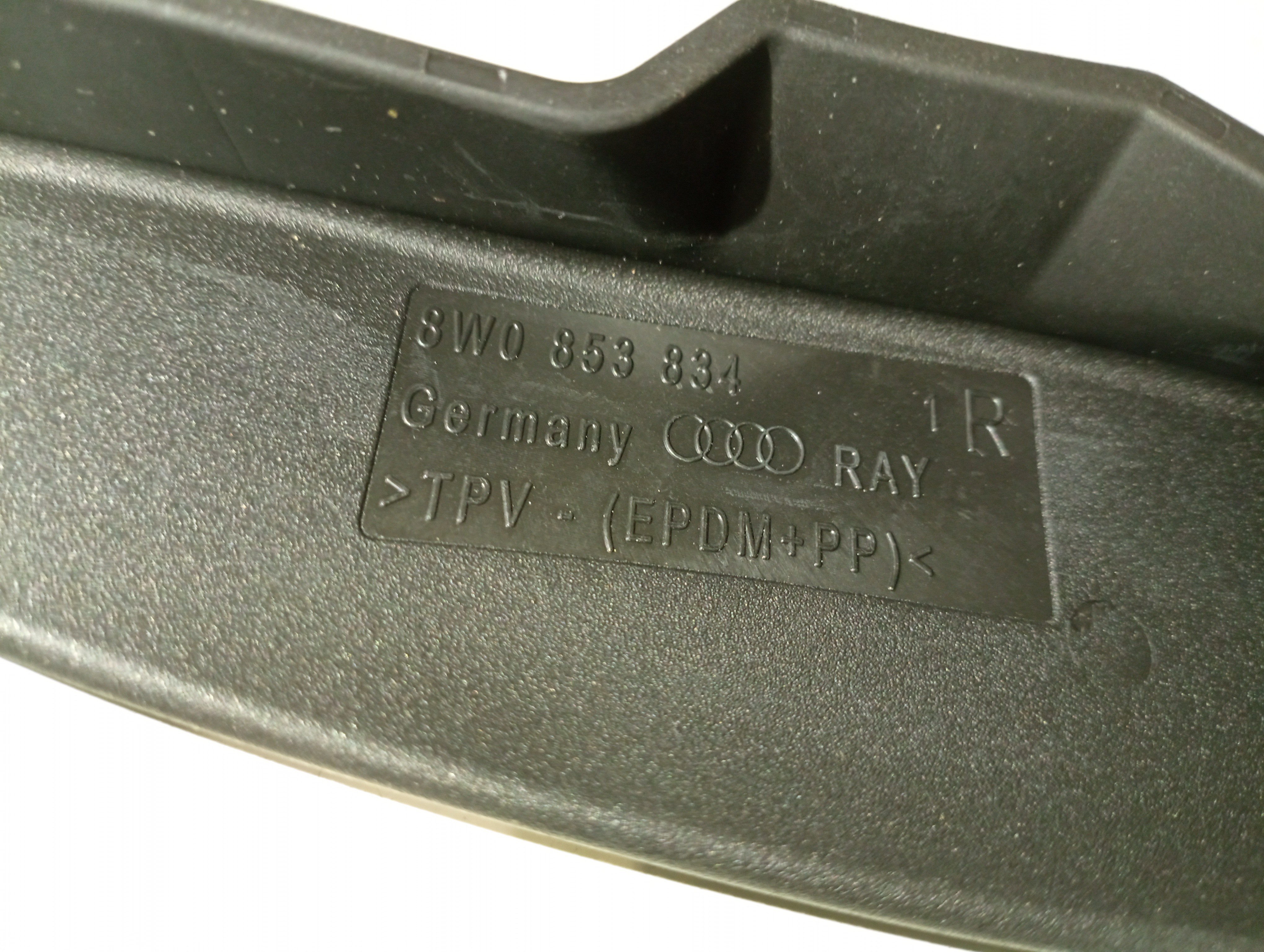 Acabamento de Para-Choques AUDI A4 (8W2, 8WC, B9) | 15 -  Imagem-2