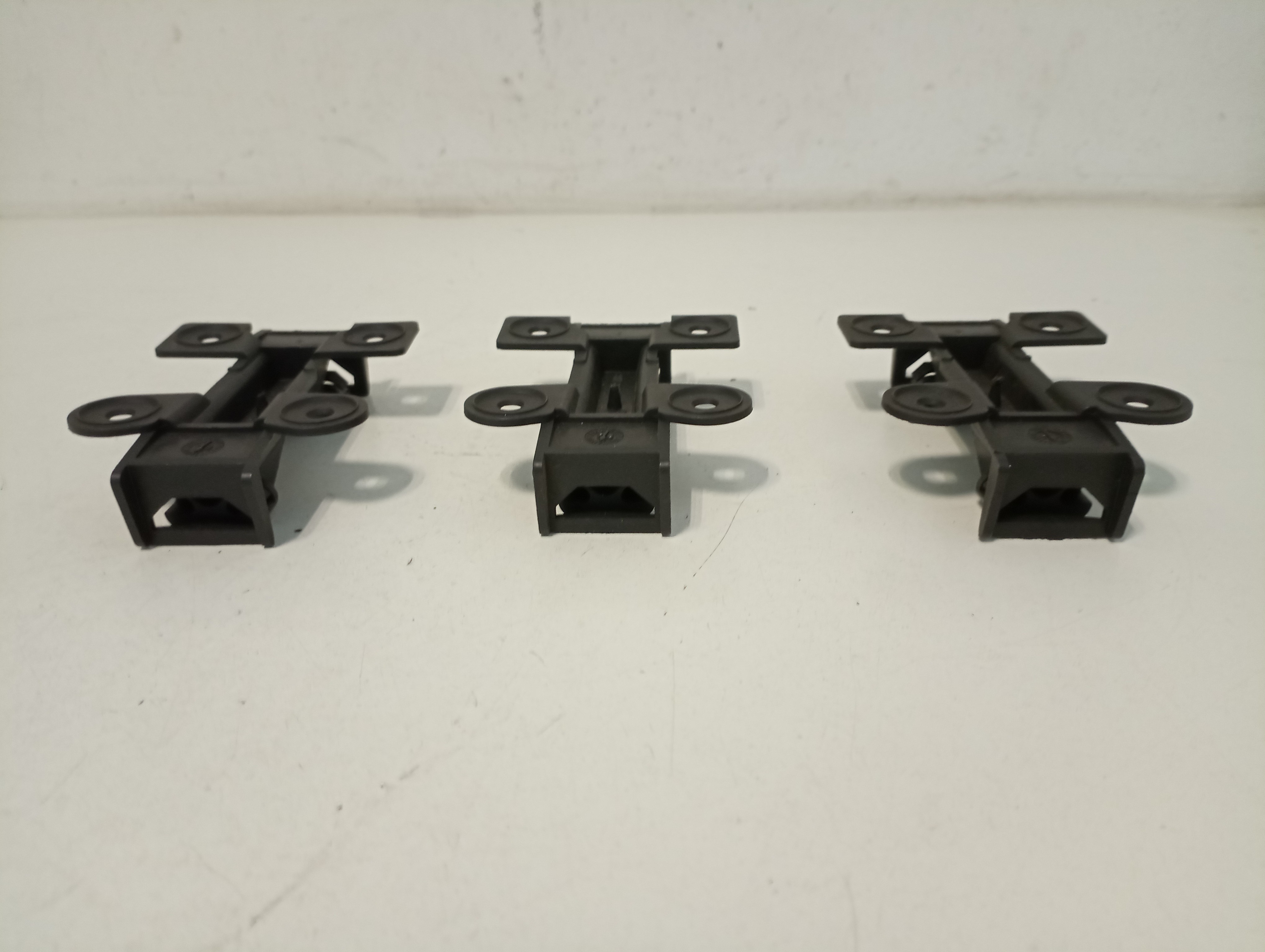 Suporte de para-choques AUDI 100 (44, 44Q, C3) | 82 - 91 Imagem-2