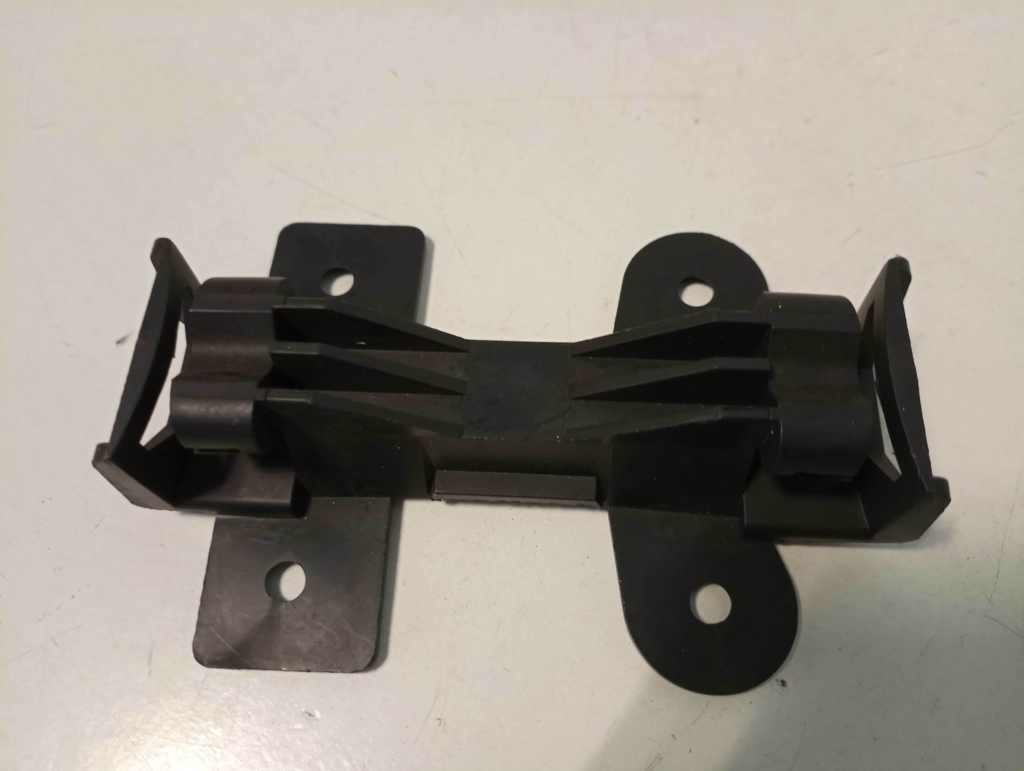 Suporte de para-choques AUDI 100 (44, 44Q, C3) | 82 - 91 Imagem-4