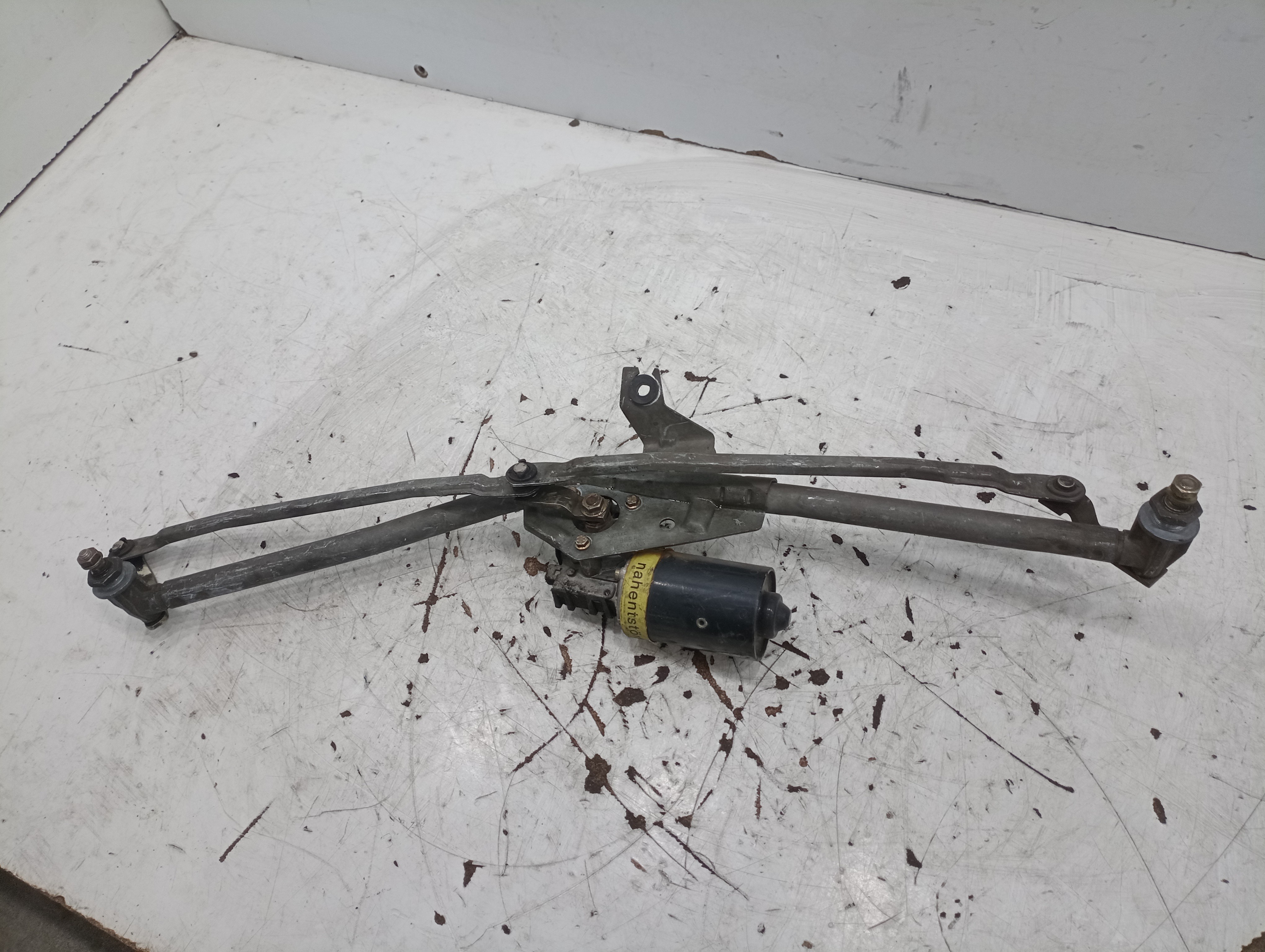 Motor das escovas VOLKSWAGEN PASSAT (3A2, 35I) | 88 - 97 Imagem-2