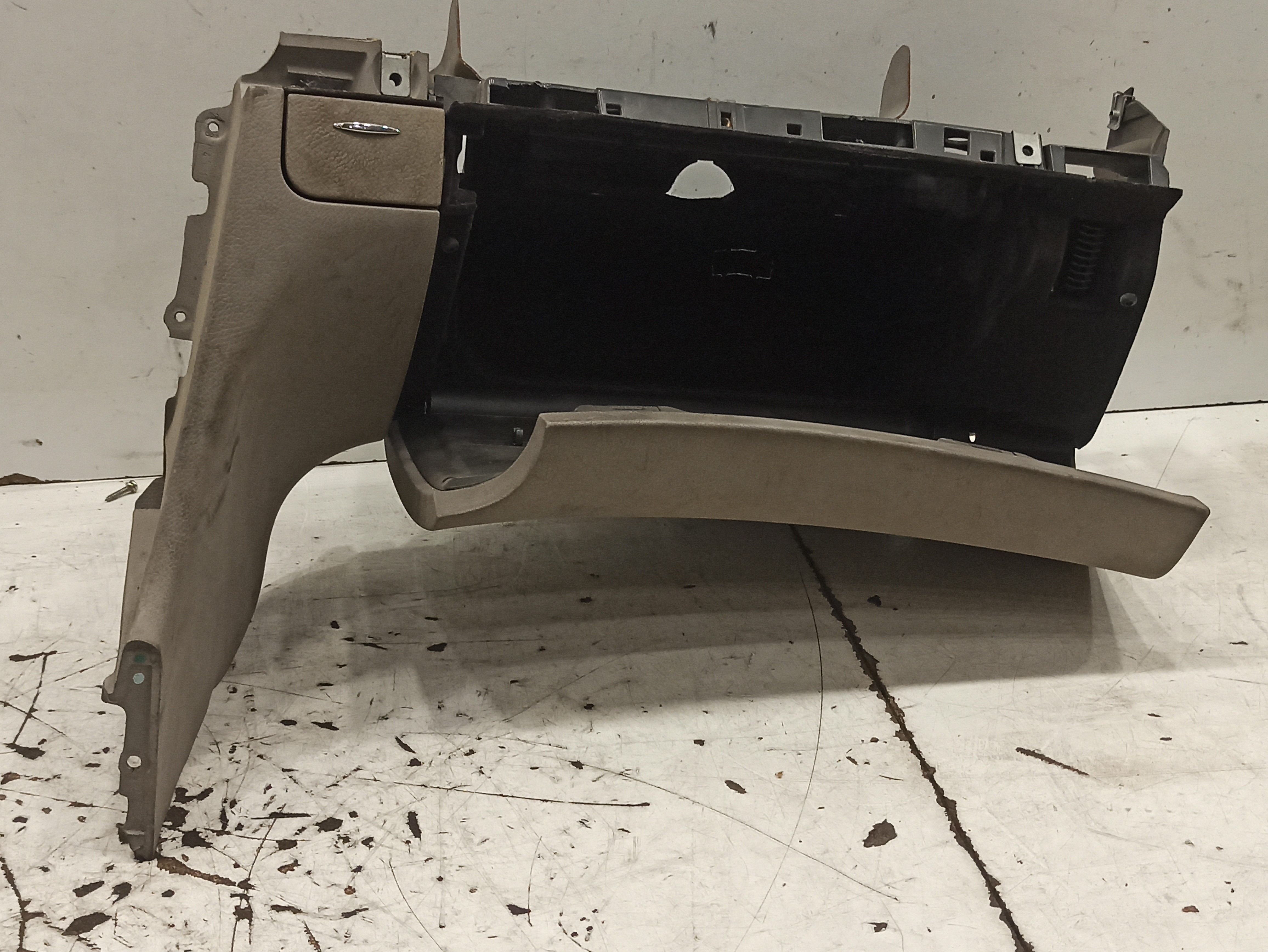Porta luvas MERCEDES-BENZ E-CLASS (W211) | 02 - 09