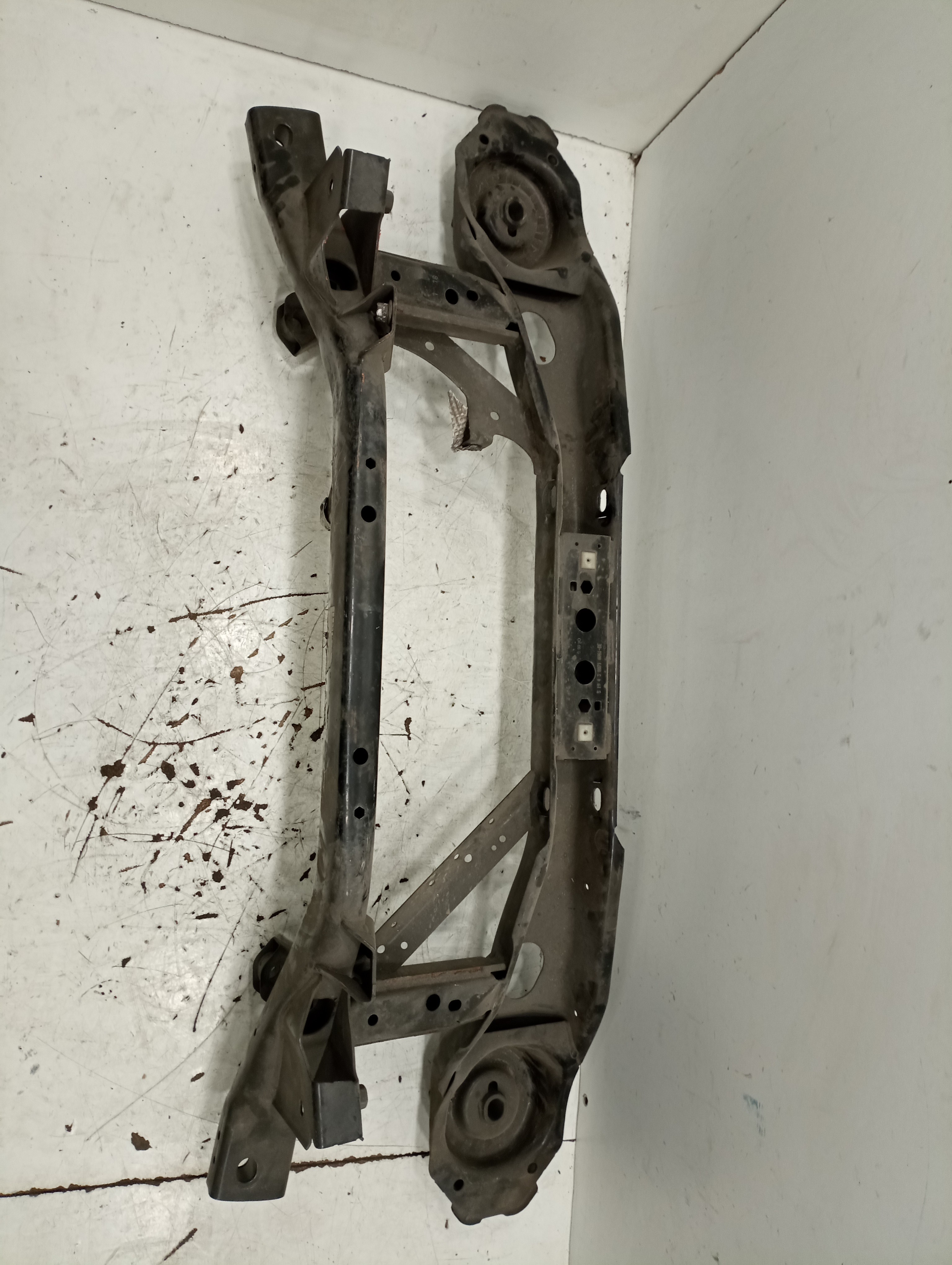 Charriot FORD FOCUS III | 10 - 