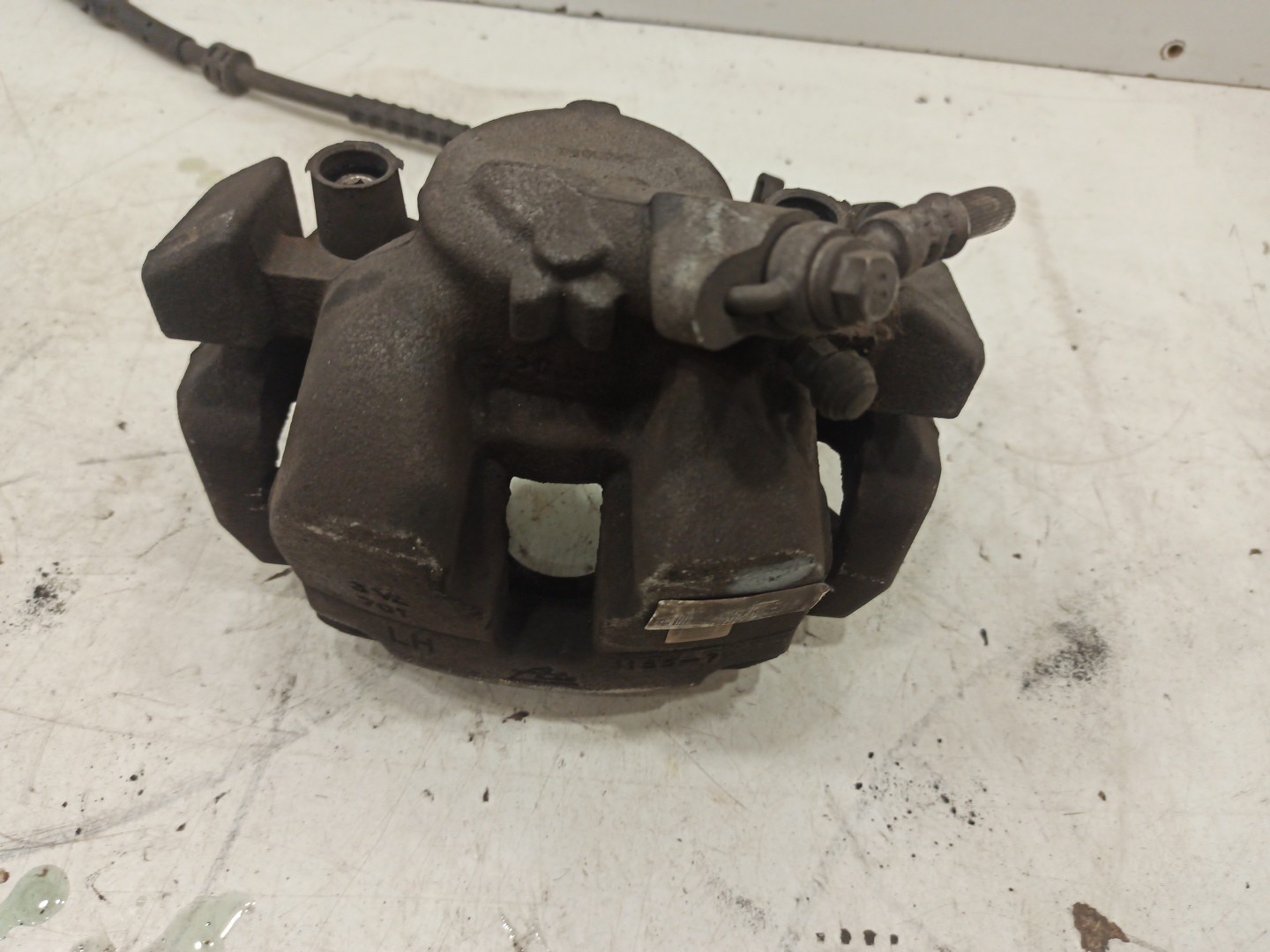 Maxila de travão esquerda RENAULT CAPTUR I (J5_, H5_) | 13 -  Imagem-3