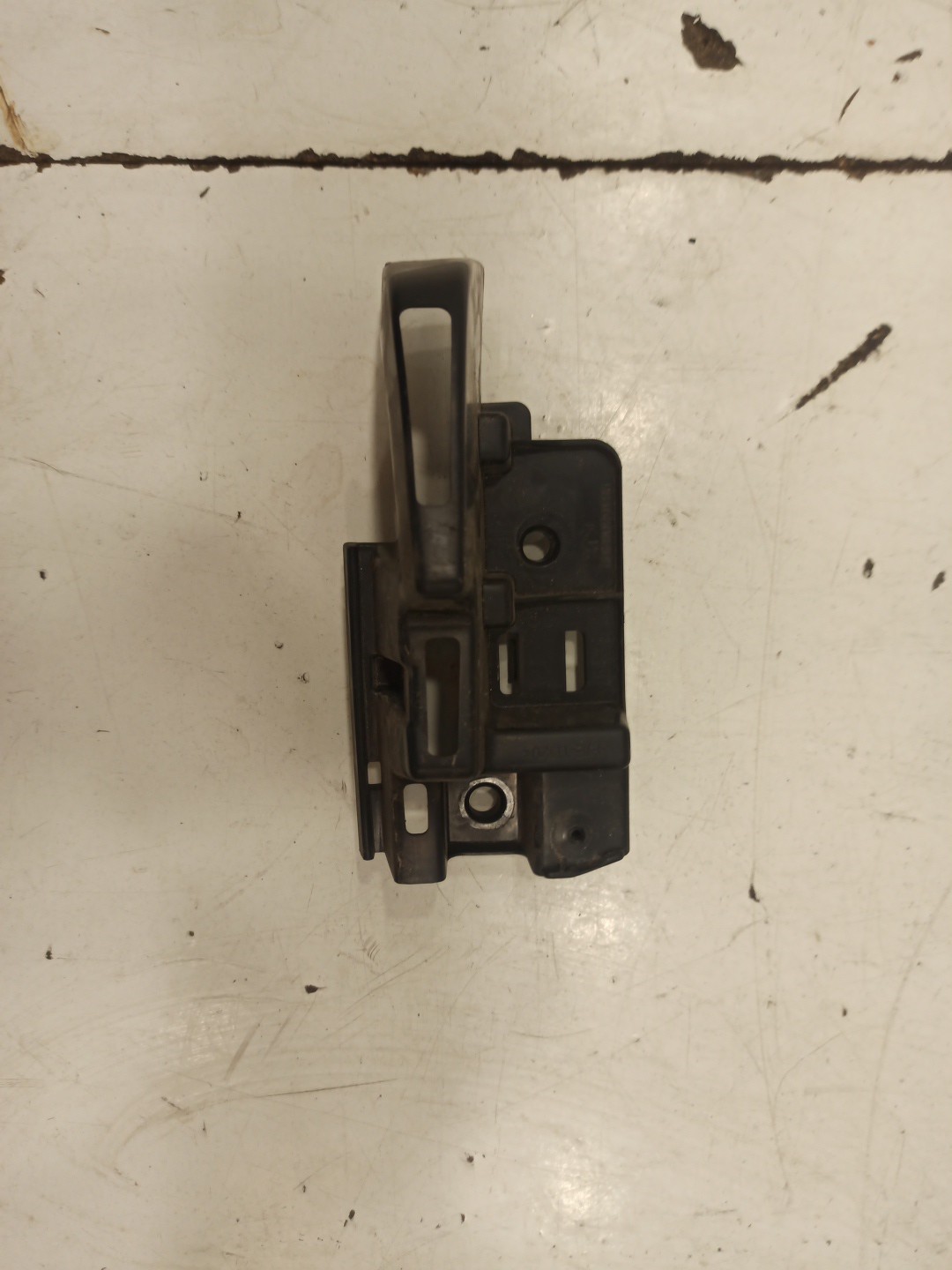 Guia de para-choques CITROEN BERLINGO Caixa (K9) | 18 - 