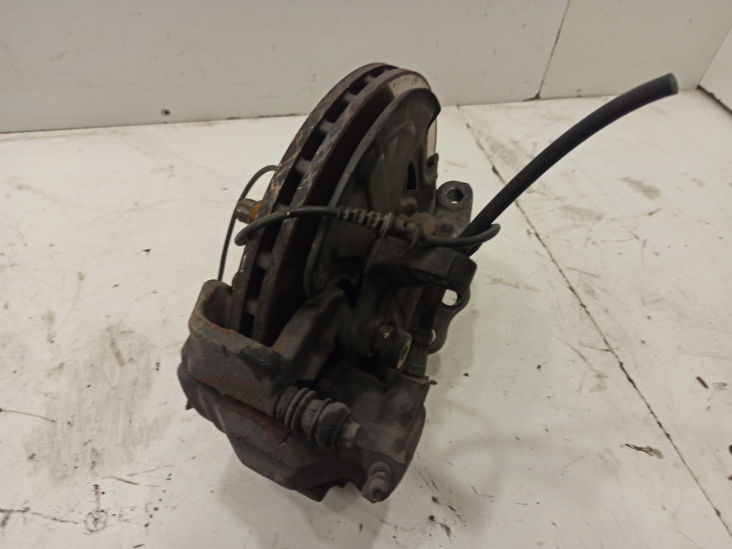 Manga de eixo frente esquerda MERCEDES-BENZ C-CLASS (W203) | 00 - 07