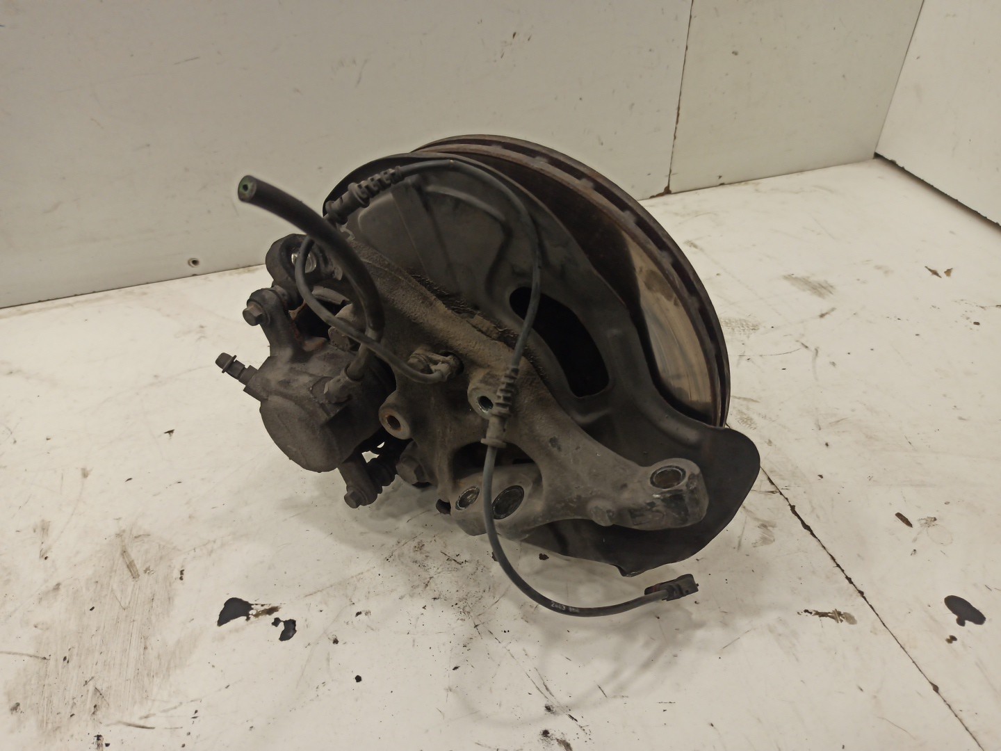 Manga de eixo frente esquerda MERCEDES-BENZ C-CLASS (W203) | 00 - 07 Imagem-2