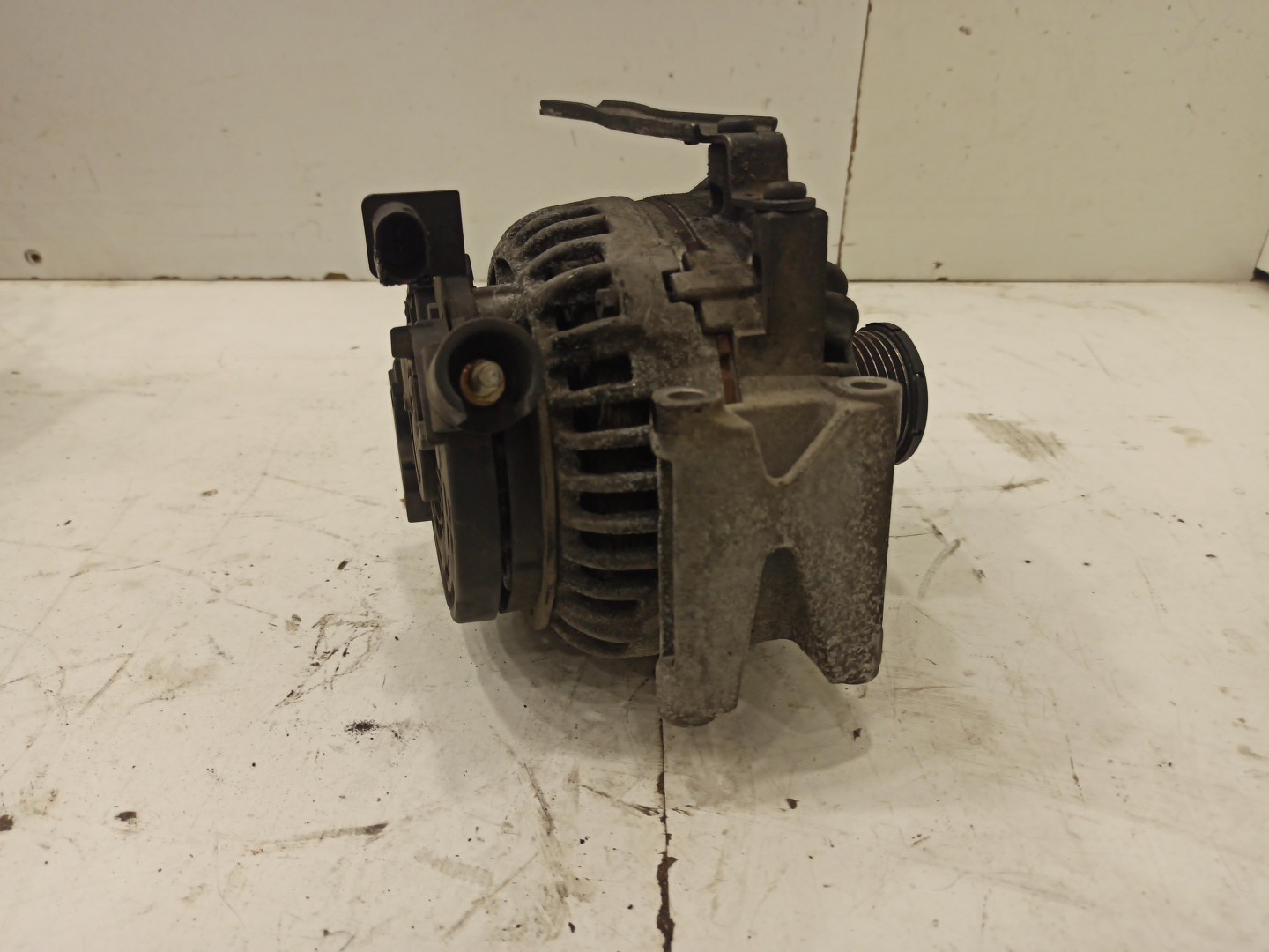 Alternador MERCEDES-BENZ C-CLASS (W203) | 00 - 07 Imagem-2