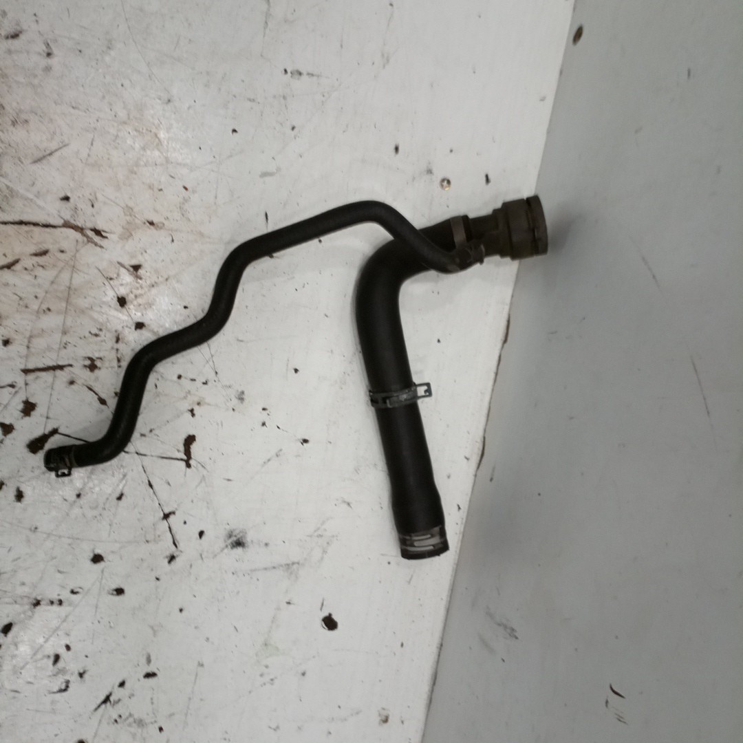 Tubo de Água AUDI A4 (8E2, B6) | 00 - 05 Imagem-1