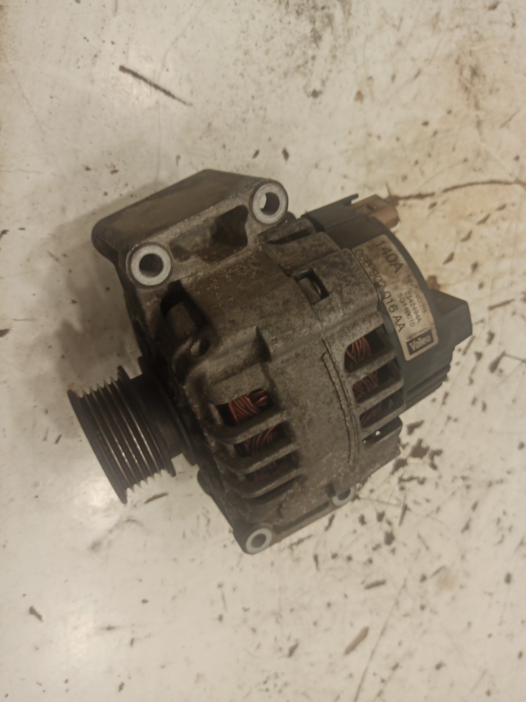Alternador AUDI A4 (8E2, B6) | 00 - 05 Imagem-3