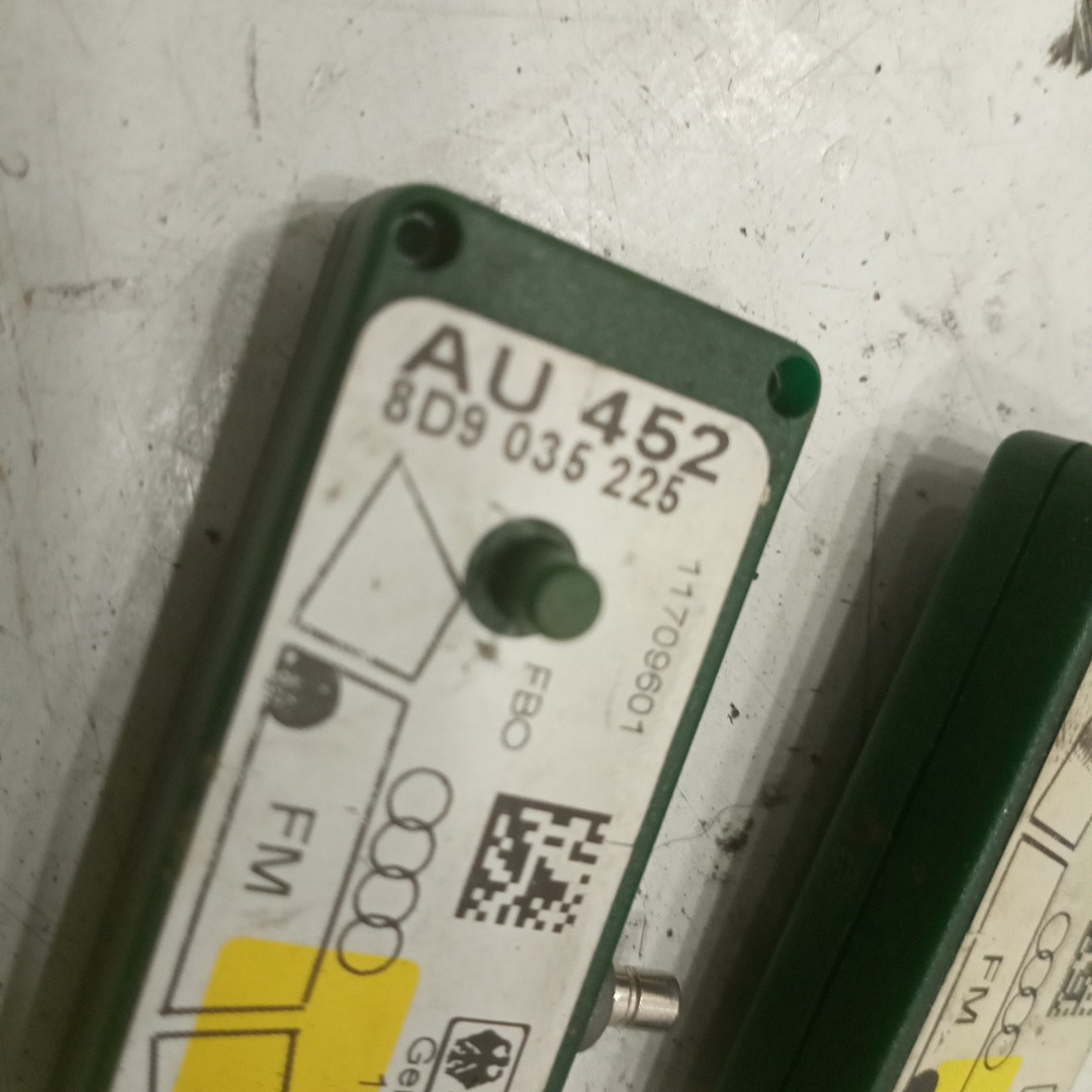 Antena AUDI A4 (8D2, B5) | 94 - 01 Imagem-2