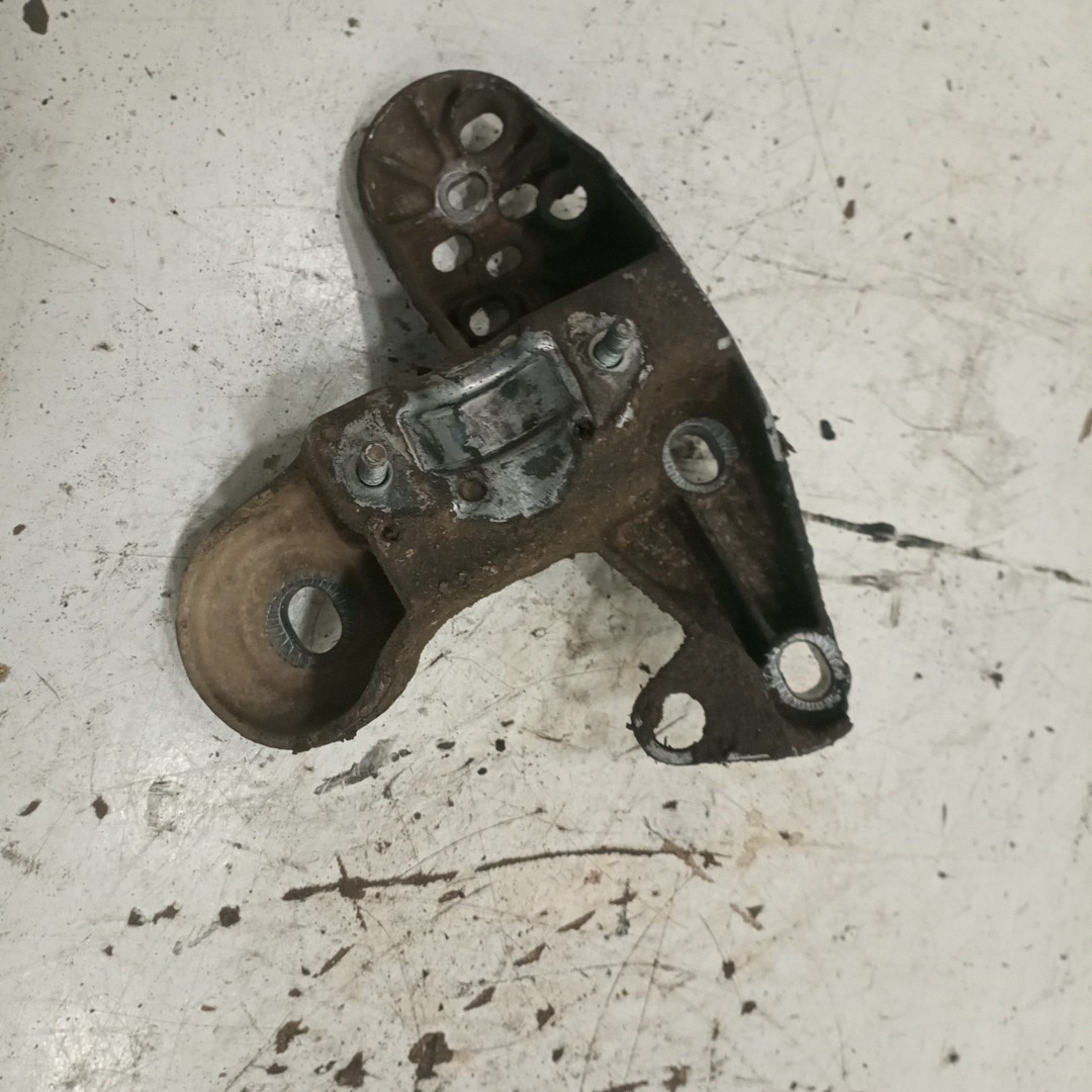 Apoio De Motor AUDI A4 Avant (8D5, B5) | 94 - 02