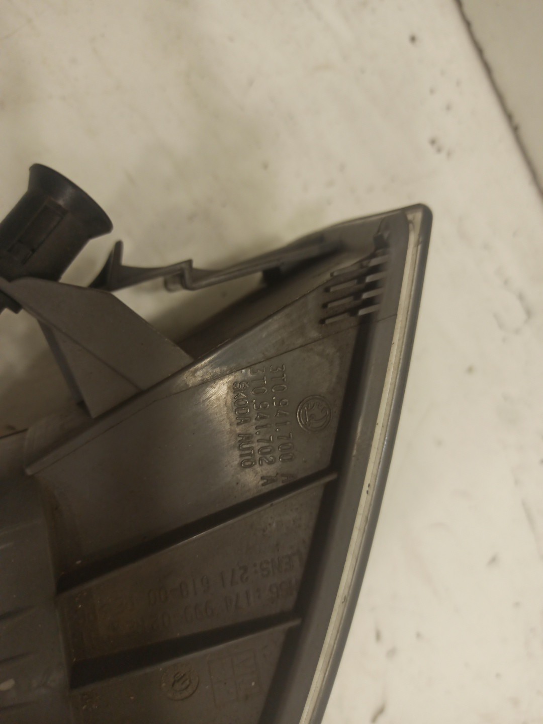Farol de Nevoeiro SKODA SUPERB II (3T4) | 08 - 15 Imagem-3