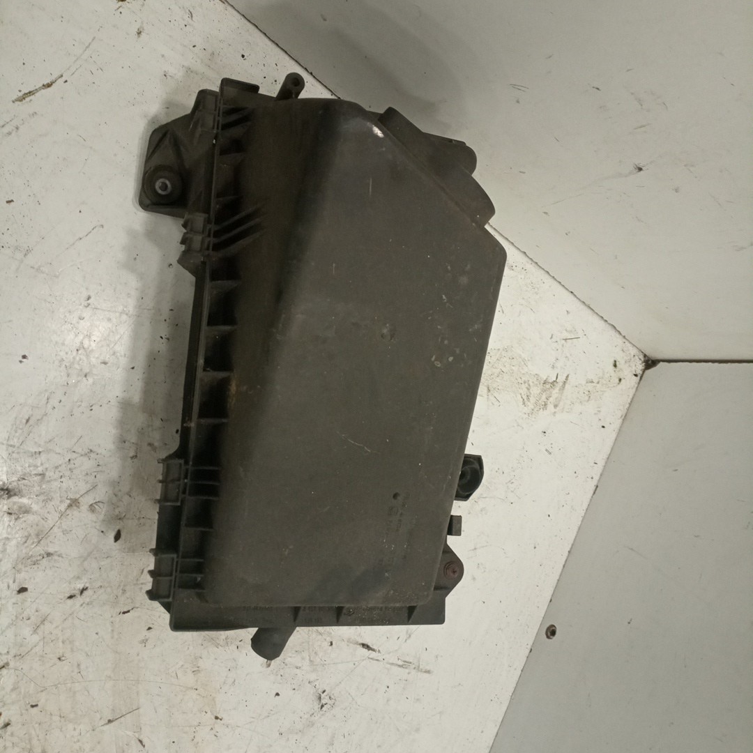 Caixa de filtro de ar VOLKSWAGEN GOLF IV (1J1) | 97 - 07