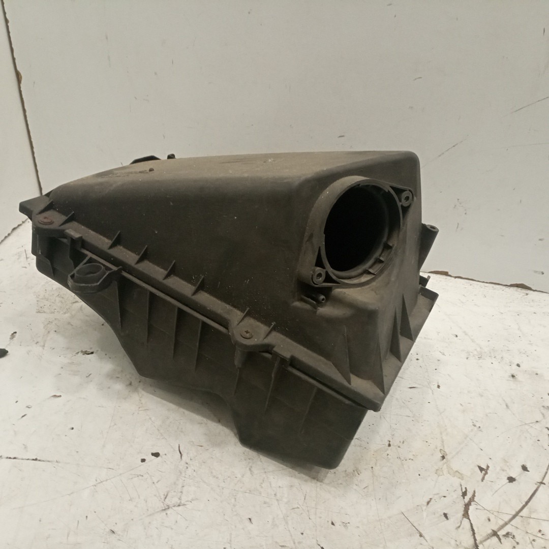 Caixa de filtro de ar VOLKSWAGEN GOLF IV (1J1) | 97 - 07 Imagem-2