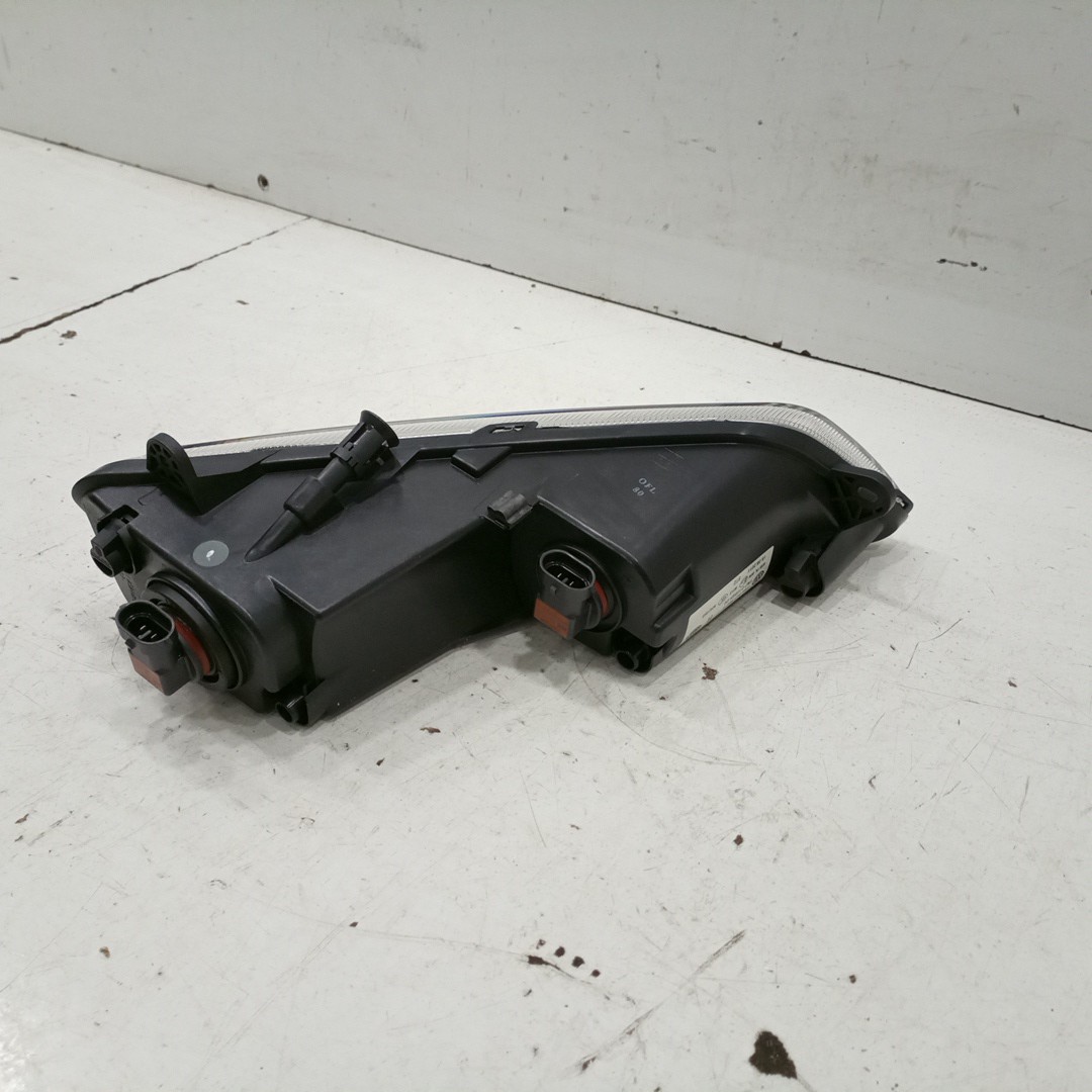 Farol de Nevoeiro VOLKSWAGEN PASSAT ALLTRACK (365) | 12 - 14 Imagem-2