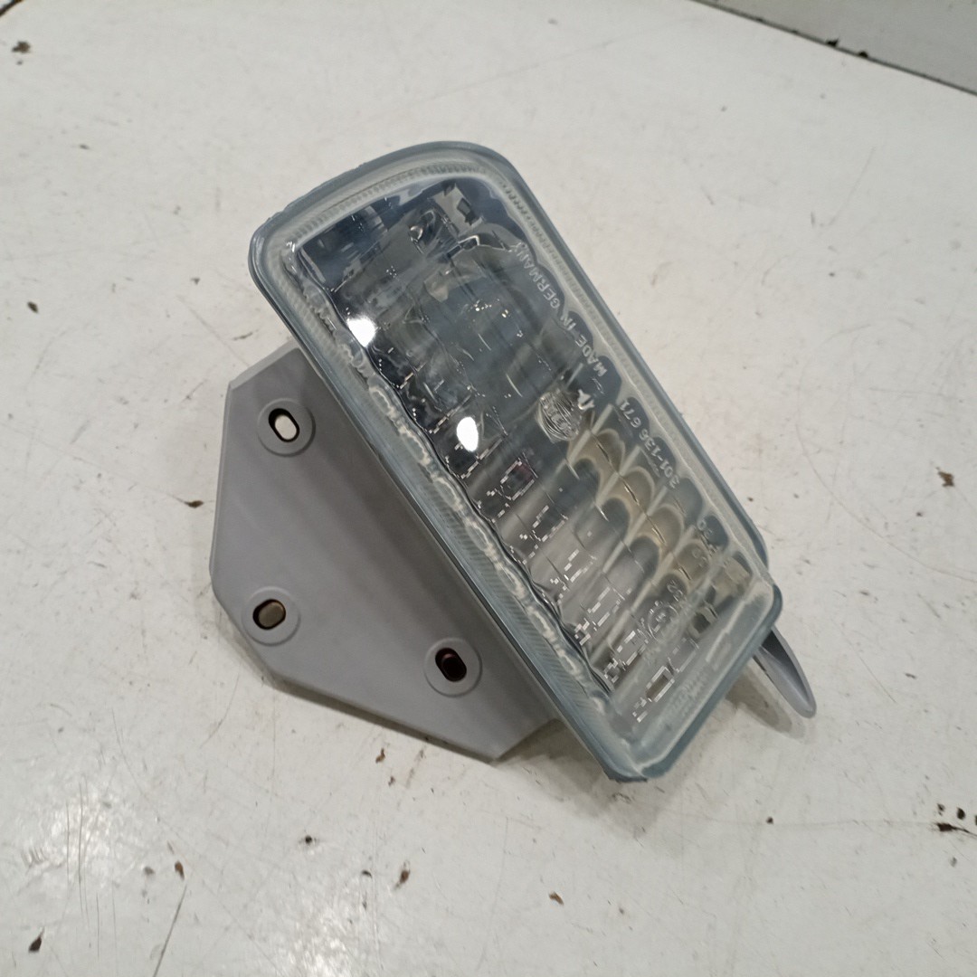 Farol de Nevoeiro VOLKSWAGEN TRANSPORTER T4 Camião de plataforma/chassis (70E, 70L, 70M, 7DE, 7DL, 7D, | 90 - 03