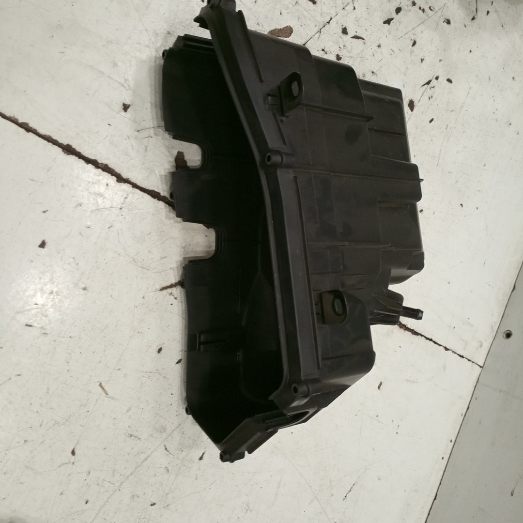 Suporte de centralina BMW 1 (F21) | 11 -  Imagem-1