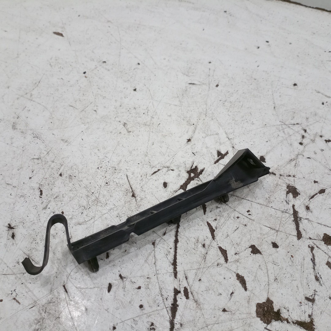Guia de para-choques CITROEN BERLINGO (B9) | 08 - 