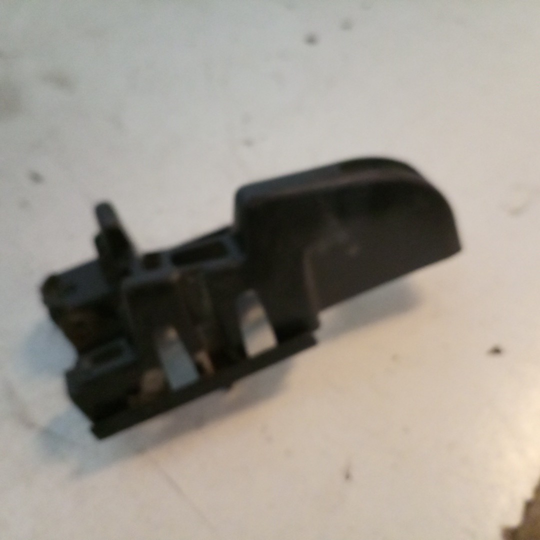 Guia de para-choques CITROEN BERLINGO (B9) | 08 - 